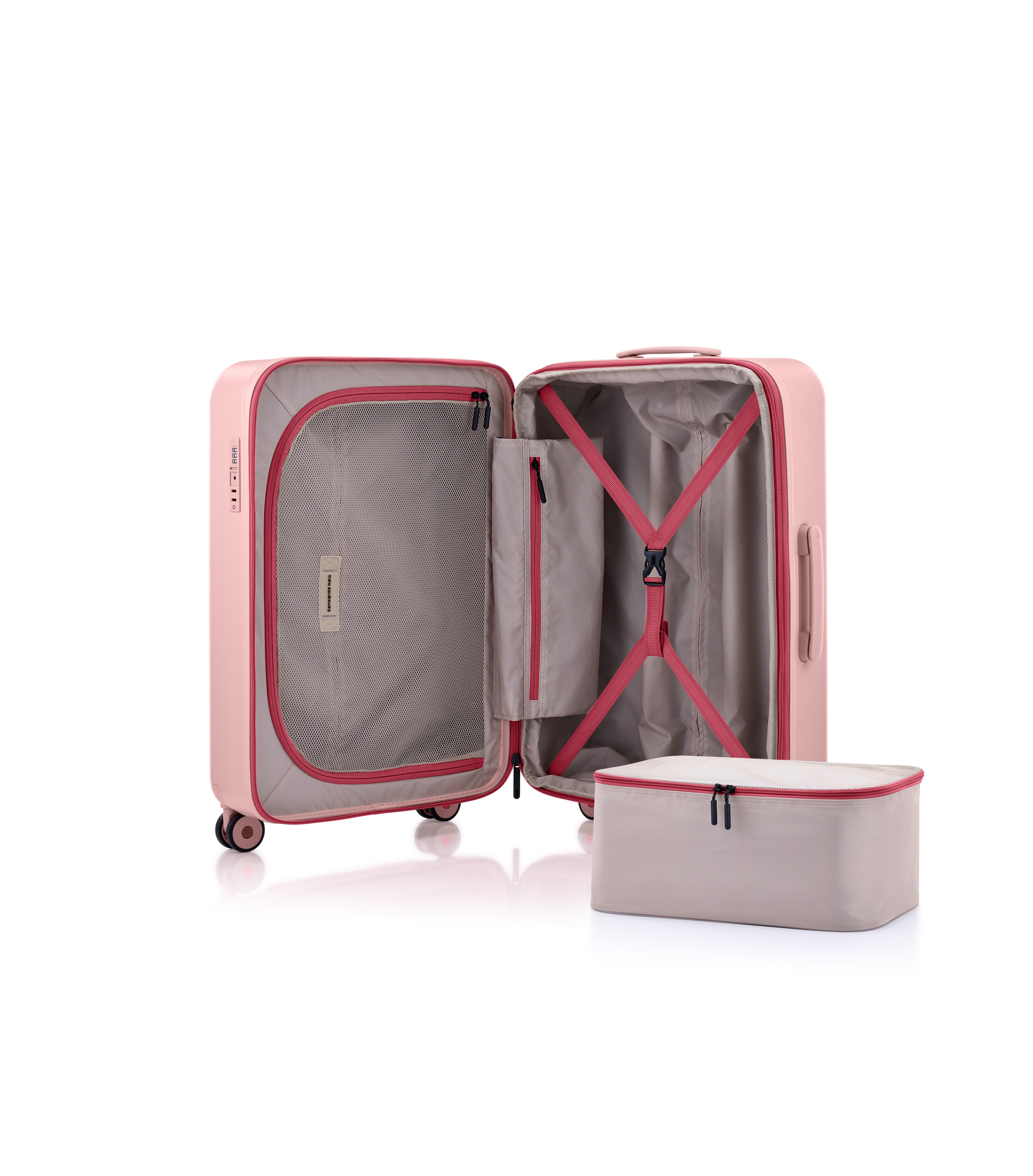 TOIIS OCEAN 25吋 & 28吋行李箱含大包收納袋。25吋NT$9,800、28吋NT$11,000（Samsonite提供）