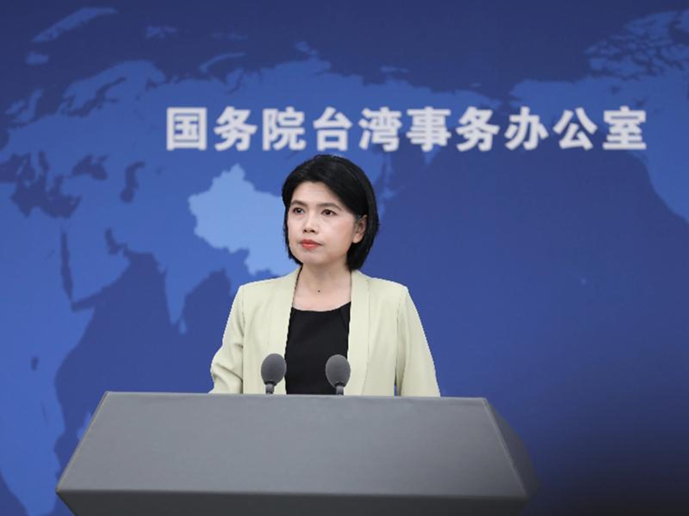 國台辦發言人朱鳳蓮今批評,賴清德當局頑固堅持「台獨」立場,煽動兩岸對立對抗,「綠色恐怖」陰影籠罩。(翻攝自人民網)