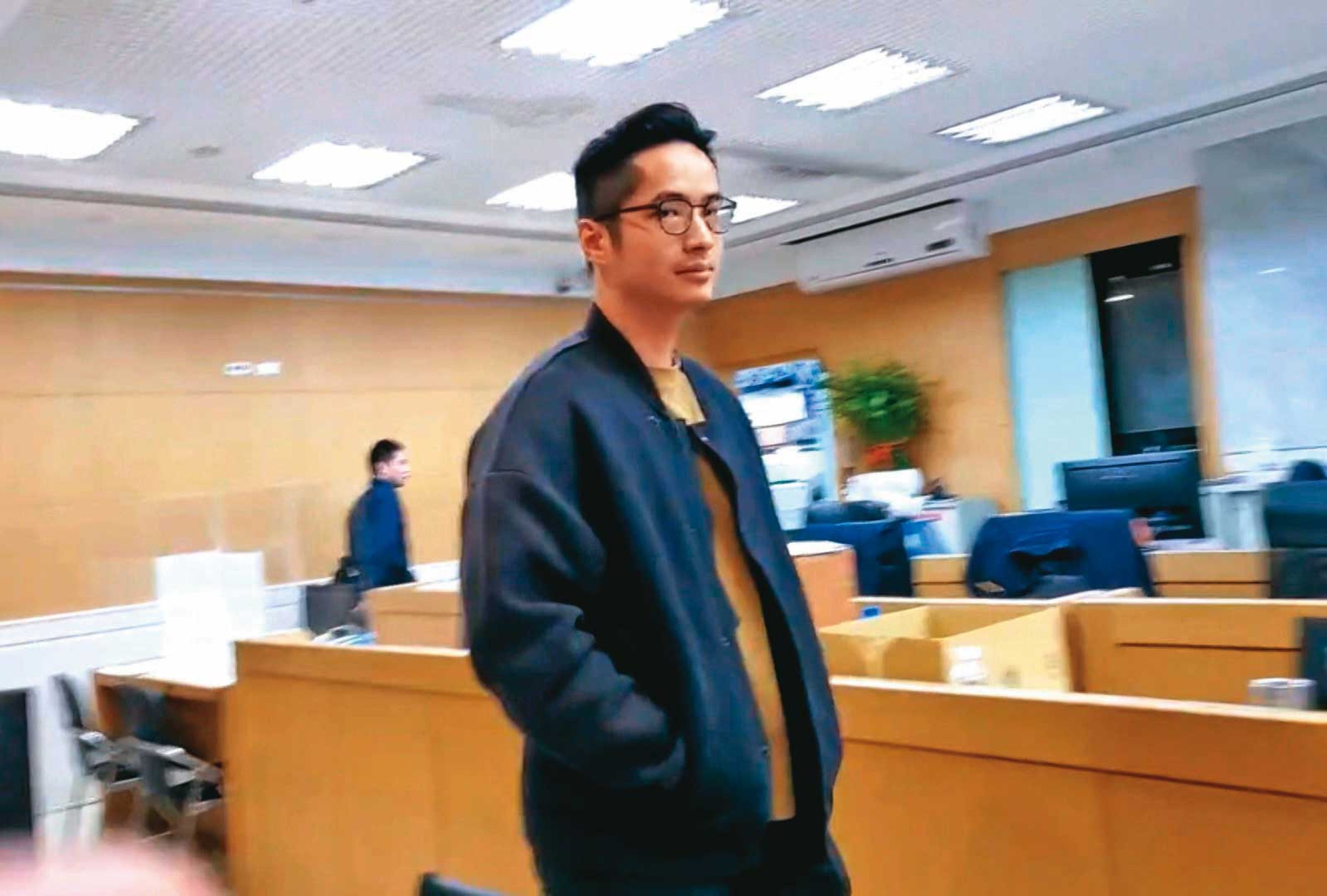 鄭鴻威律師擔任詐團軍師首腦，創「通靈律師」集團，月入逾300萬元，2月2日到案後遭羈押至今。（東森新聞提供）
