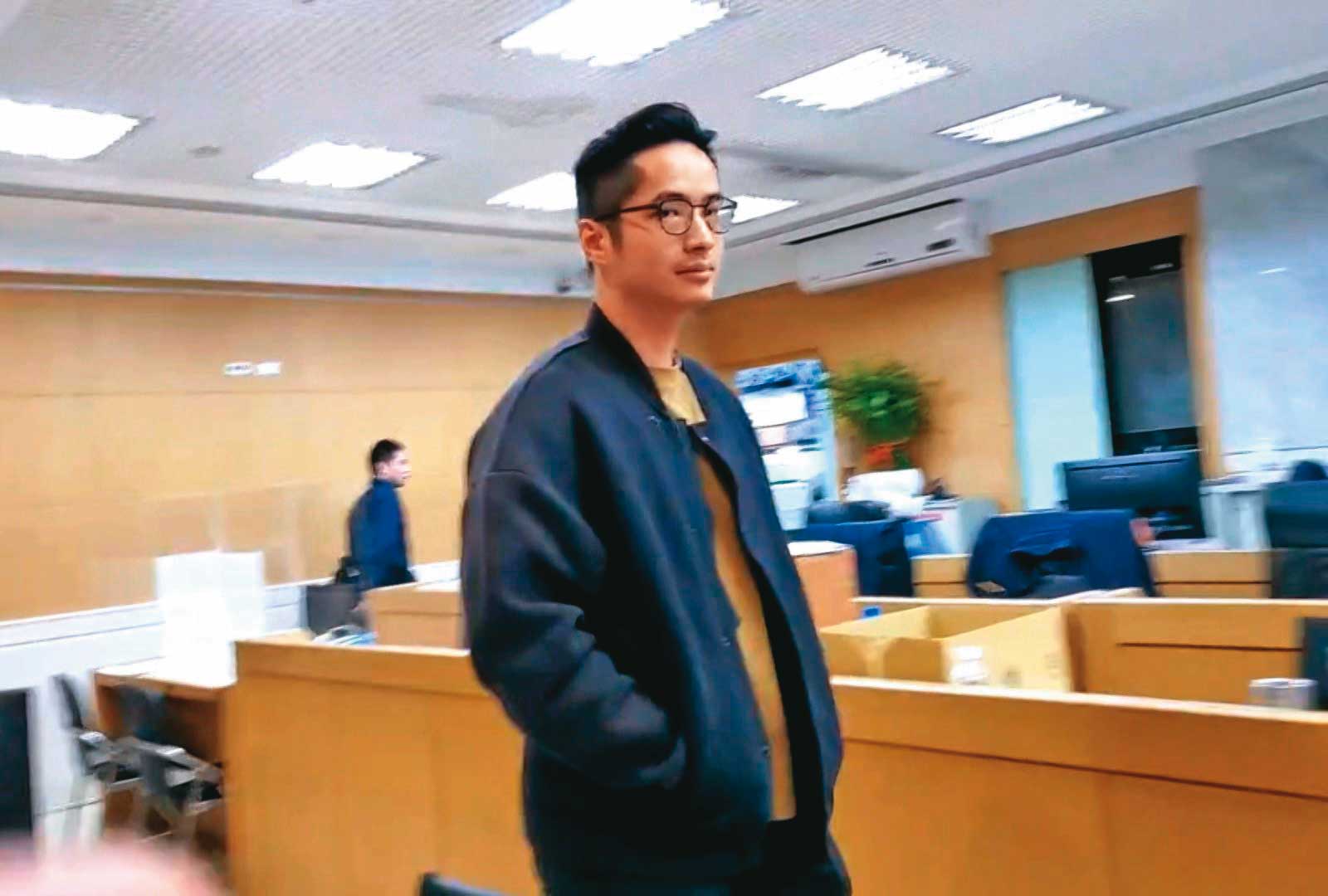 鄭鴻威律師擔任詐團軍師首腦，創「通靈律師」集團，月入逾300萬元，2月2日到案後遭羈押至今。（東森新聞提供）