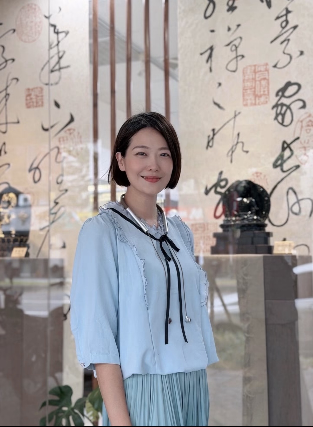 外型出眾的前名模姚采穎曾不堪皮條客騷擾，主動公開經紀人及富豪私訊的「桃色通告」截圖。（姚采穎臉書）