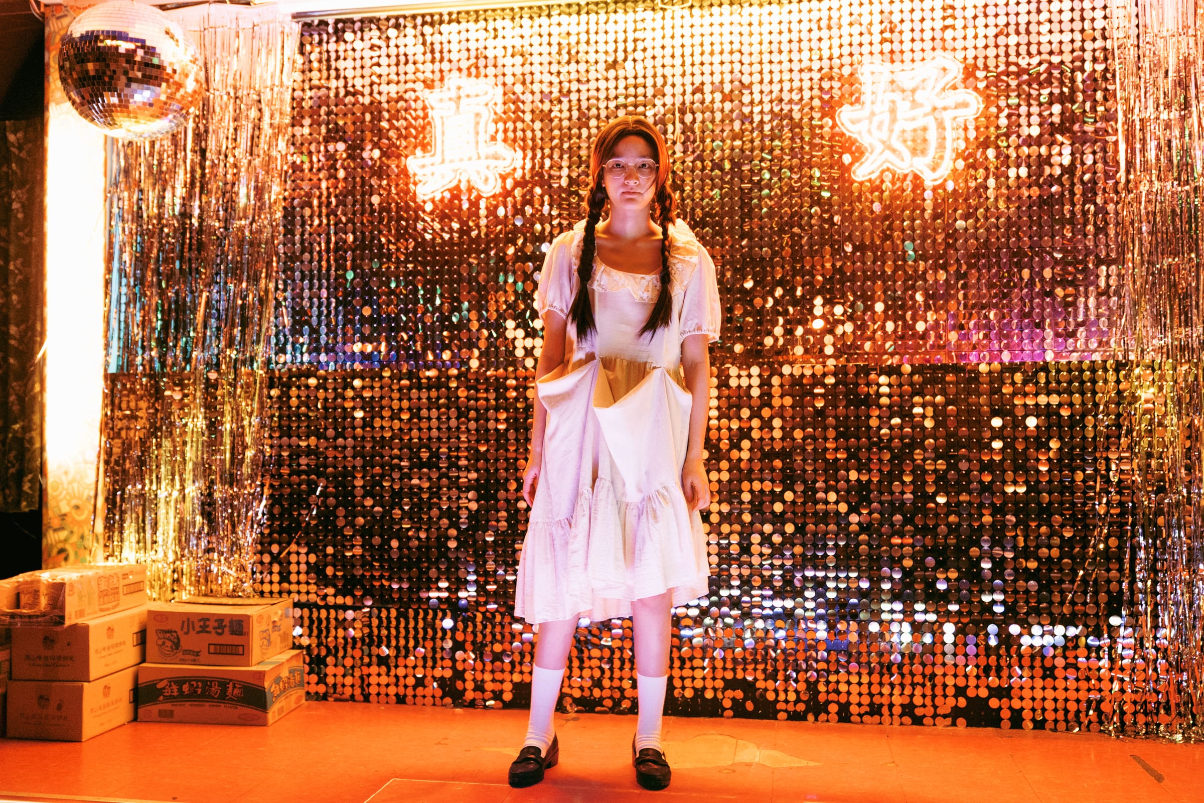 王淨自己在演出《鬼才之道》的「同學」時，在表演過程中被療癒到。（牽猴子提供）