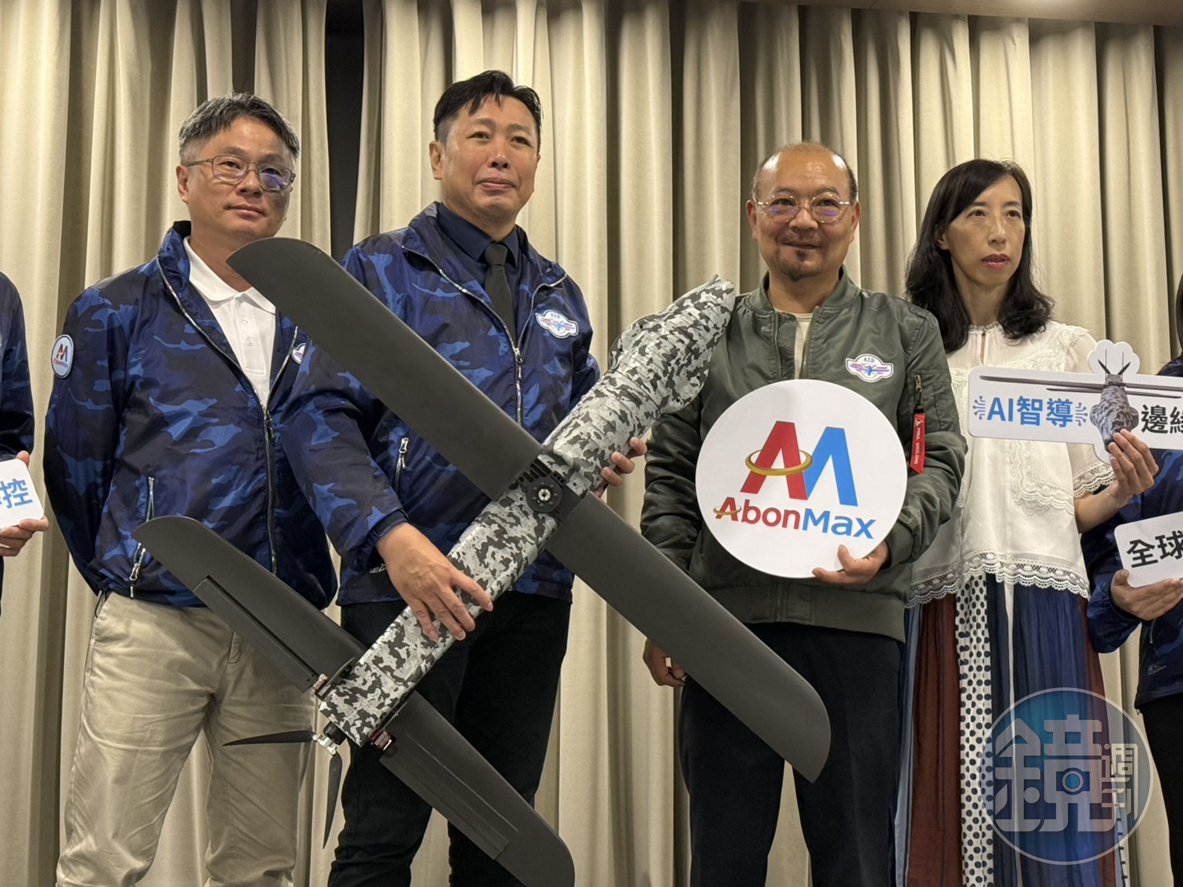 COBRA-3120為全台灣自製生產的無人機代表作之一，結合彈性酬載與長距導控，突顯台灣軍用無人機自主戰力再升級。