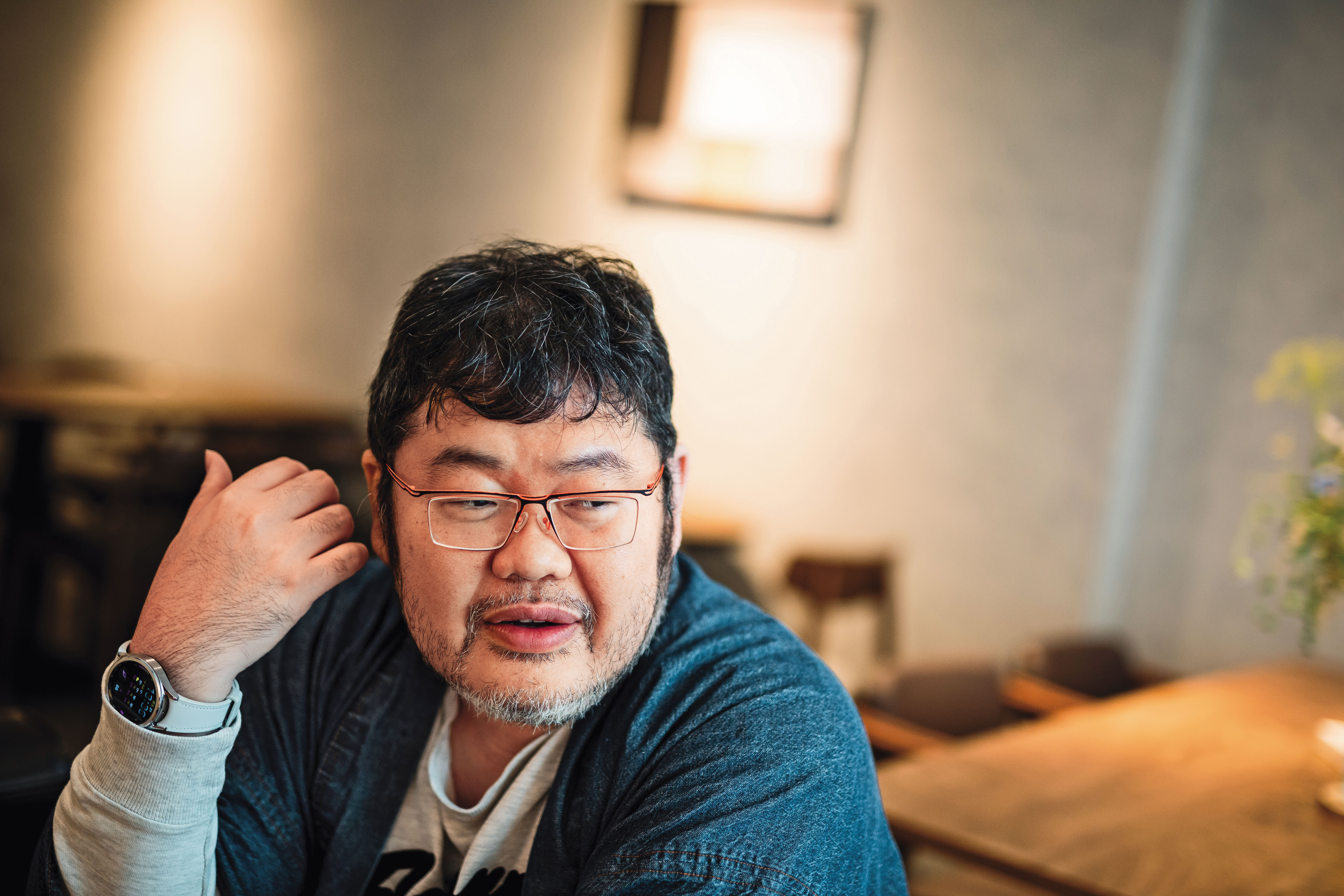 網紅四叉貓揭露黃國昌的賓士沒有依規申報財產。（本刊資料照）