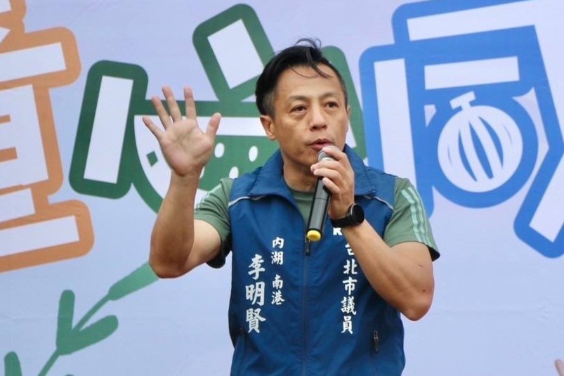台北市議員李明賢示警，倘若北市藍委被罷掉，代表黨籍議員、市長蔣萬安輔選不力，尤其掉藍委形同蔣跛腳，「2026就別想連任了。」（翻攝臉書「李明賢 -阿賢之聲」）