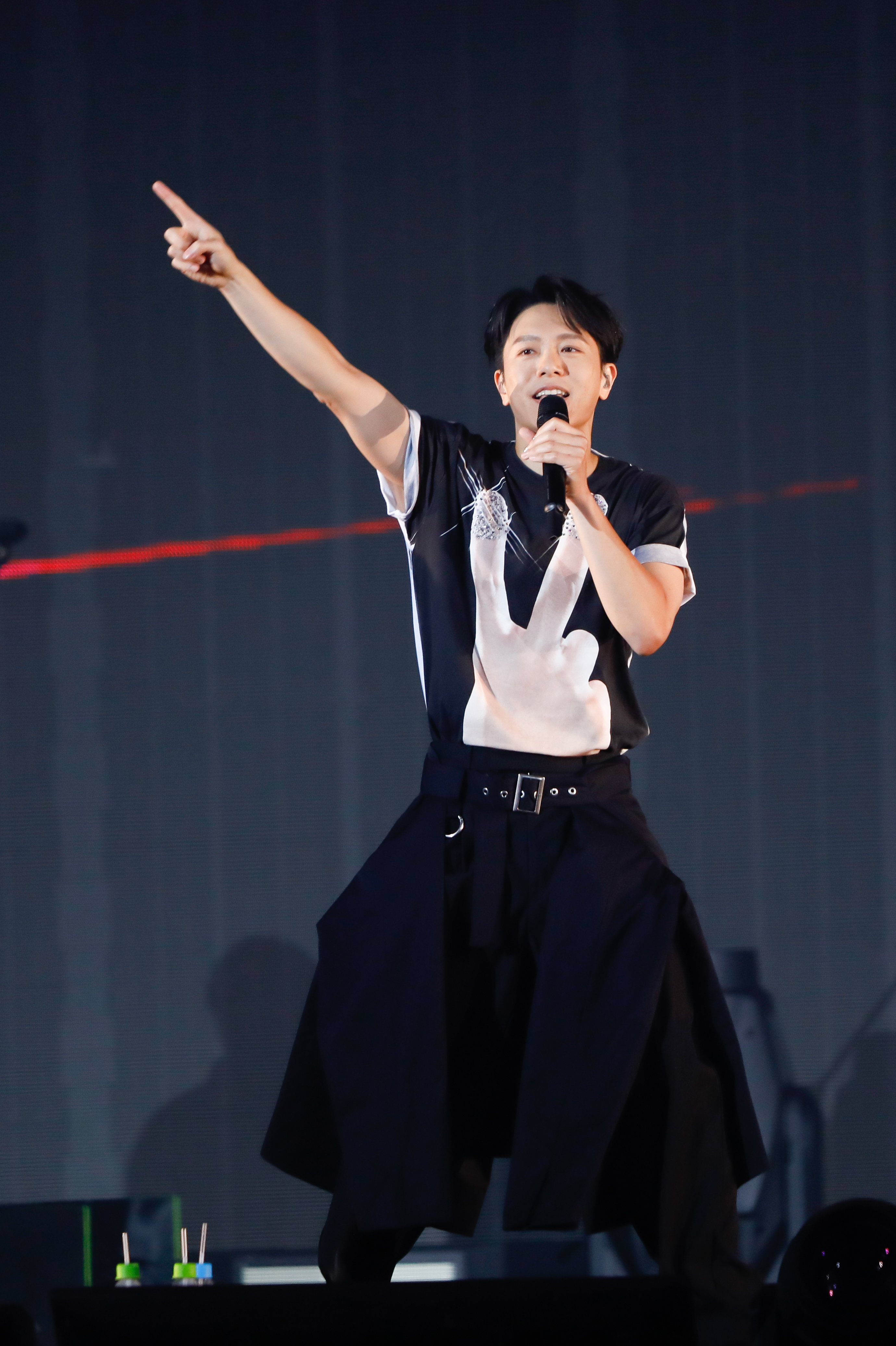 韋禮安在台北小巨蛋今明兩天舉辦「如果可以,我想和你明天再見again」演唱會。