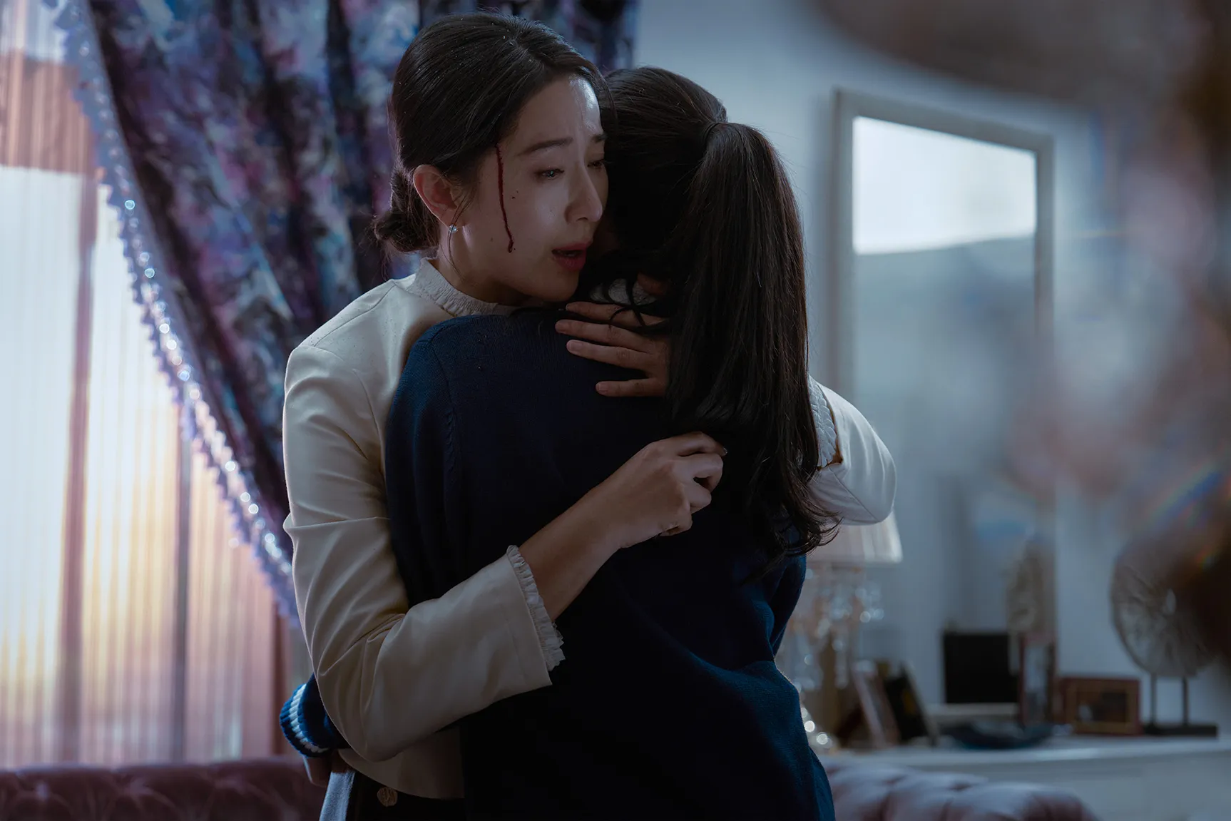  隋棠挑戰控制欲強烈的母親，與雷嘉汭展開高張力母女對手戲。網銀國際提供