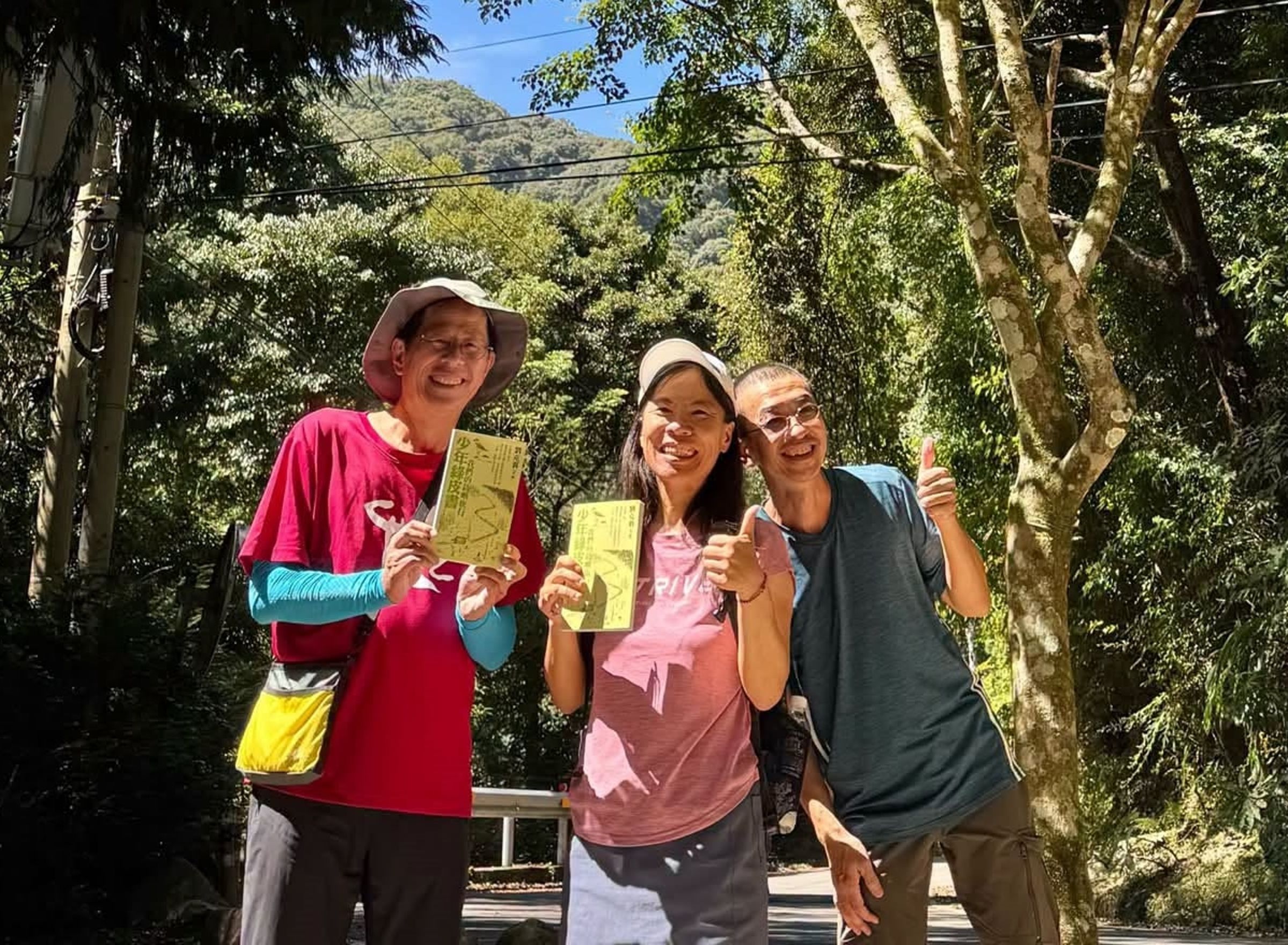 作家劉克襄發文回應《少年綠皮書》曾寫下的3篇文章，主角就是當年17歲的沈伯洋。（翻攝自劉克襄臉書）