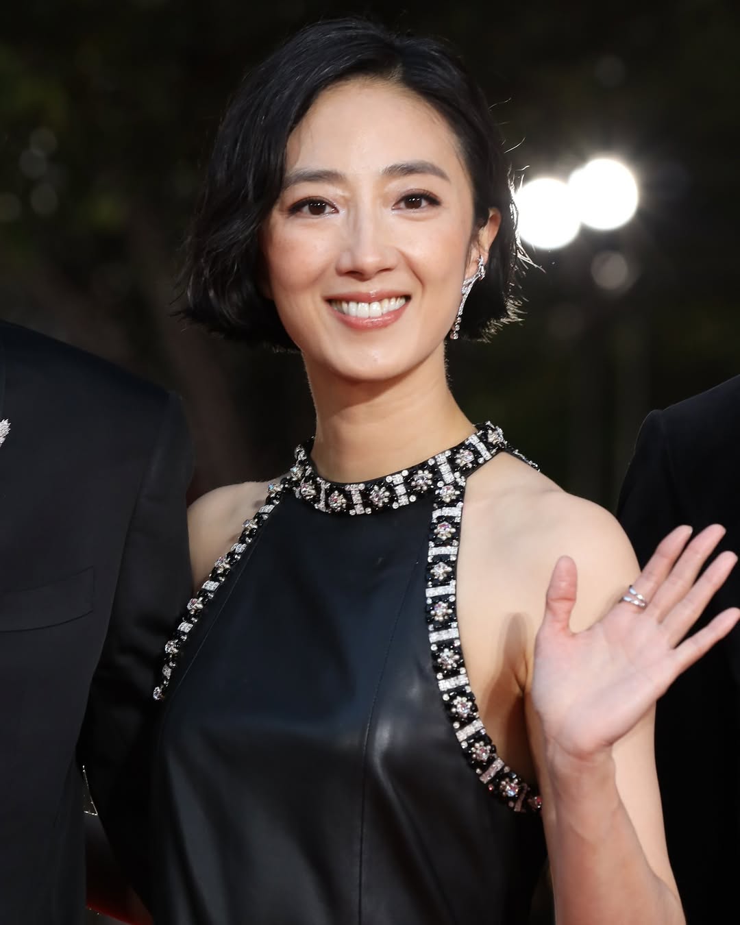 桂綸鎂擔任本次東京影展評審,在賽後評審記者會上解釋男女主角得獎原因。
