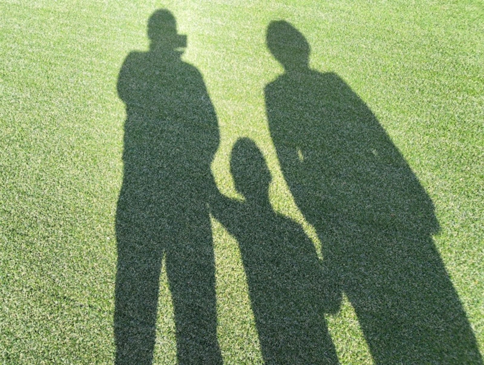 渣夫外遇還囂張帶私生女回家給媽顧　元配氣炸提告小三卻免賠原因曝 – 鏡週刊 Mirror Media