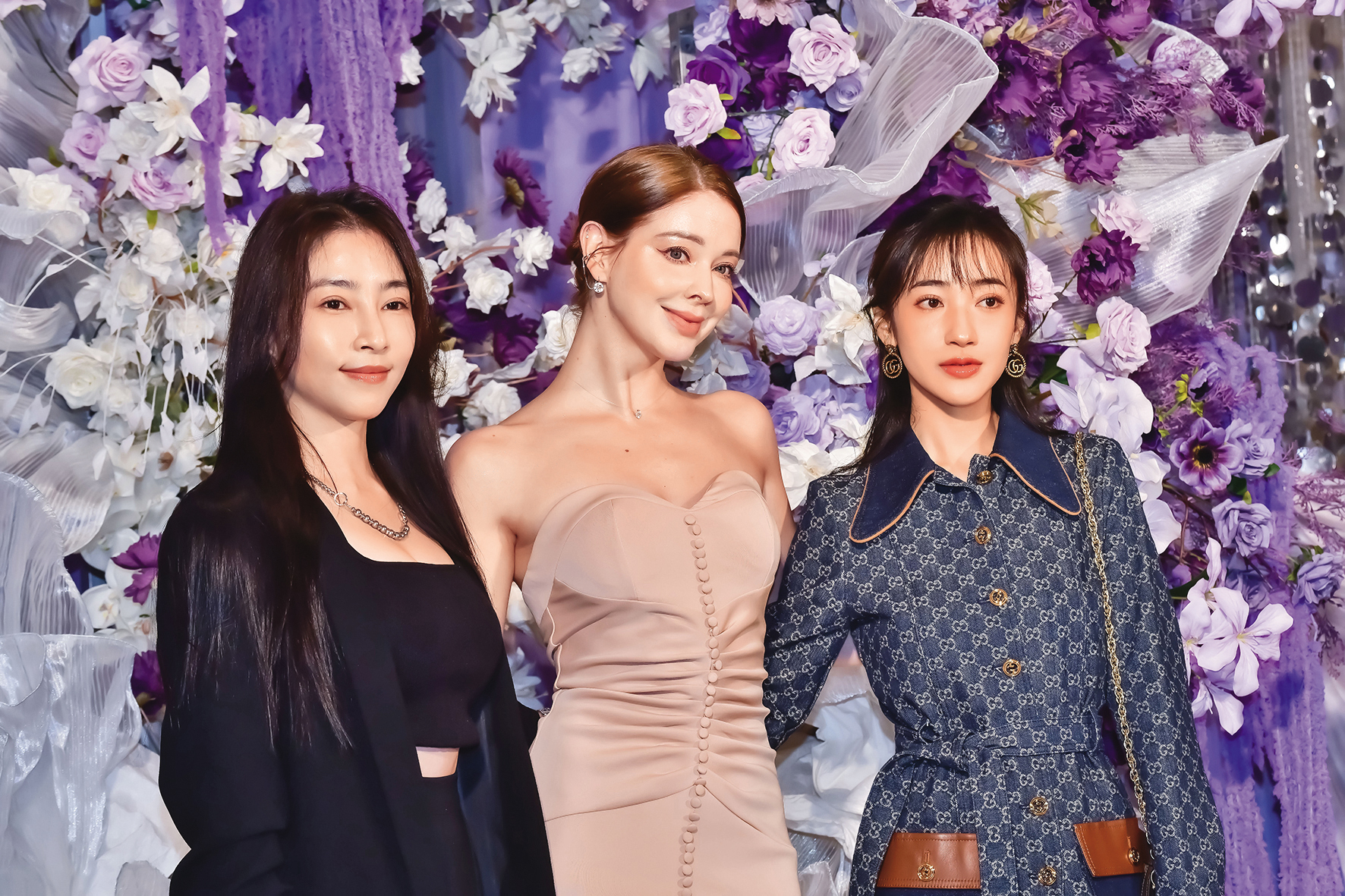 夏宇禾（右）、張家瑋（左）情同姐妹，上週日還一起參加賴慧如的婚禮，跟安妮（中）合照。