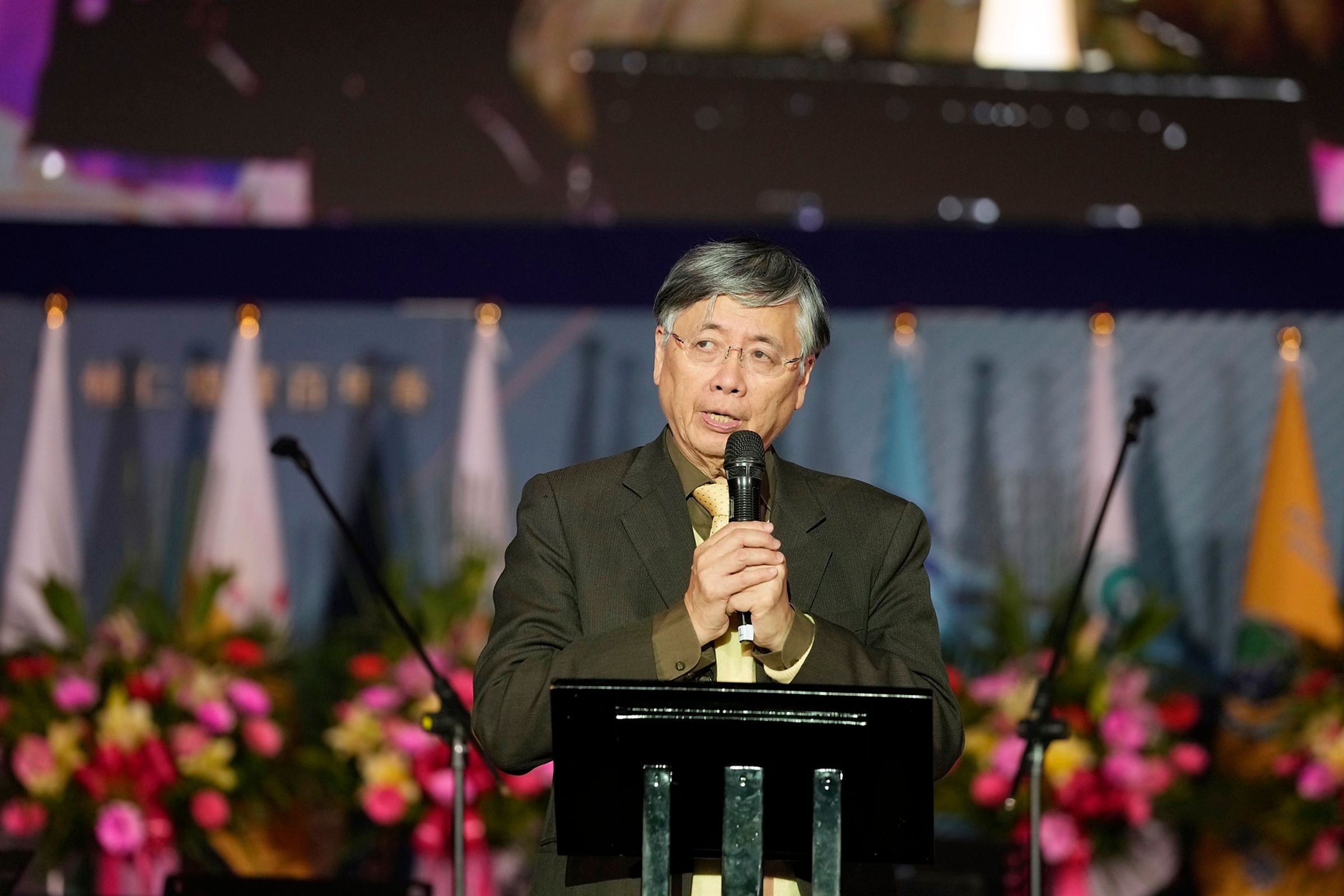 輔大校長江漢聲涉嫌挪用公款遭判刑。(翻攝天主教輔仁大學臉書)