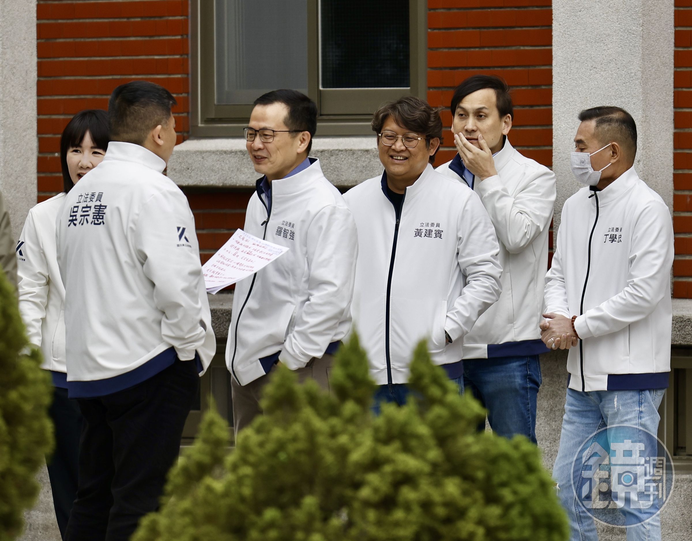 全台大罷免浪潮，泛國民黨陣營已有35人第一階段連署通過，而民進黨立委則是目前仍掛蛋。