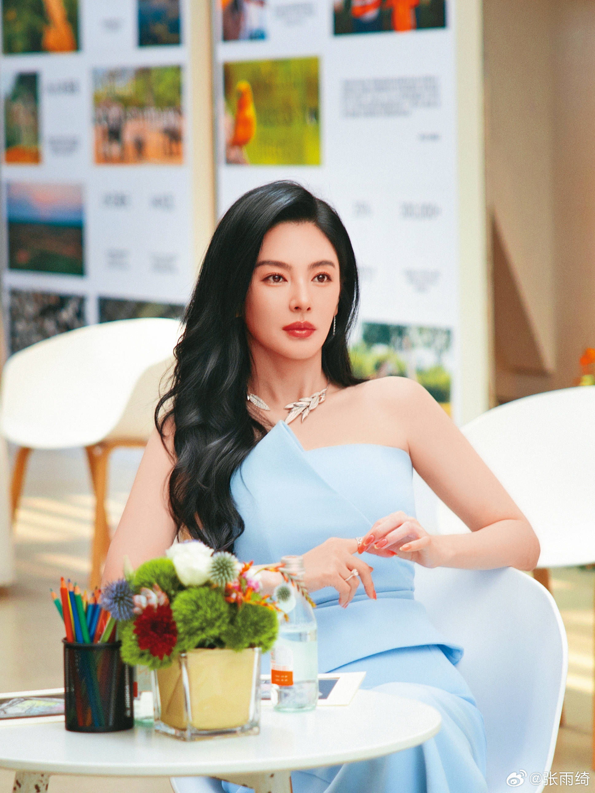 張雨綺與李柄熹大方承戀情，女方更曾怒批芒果TV護愛。（攝自張雨綺IG）
