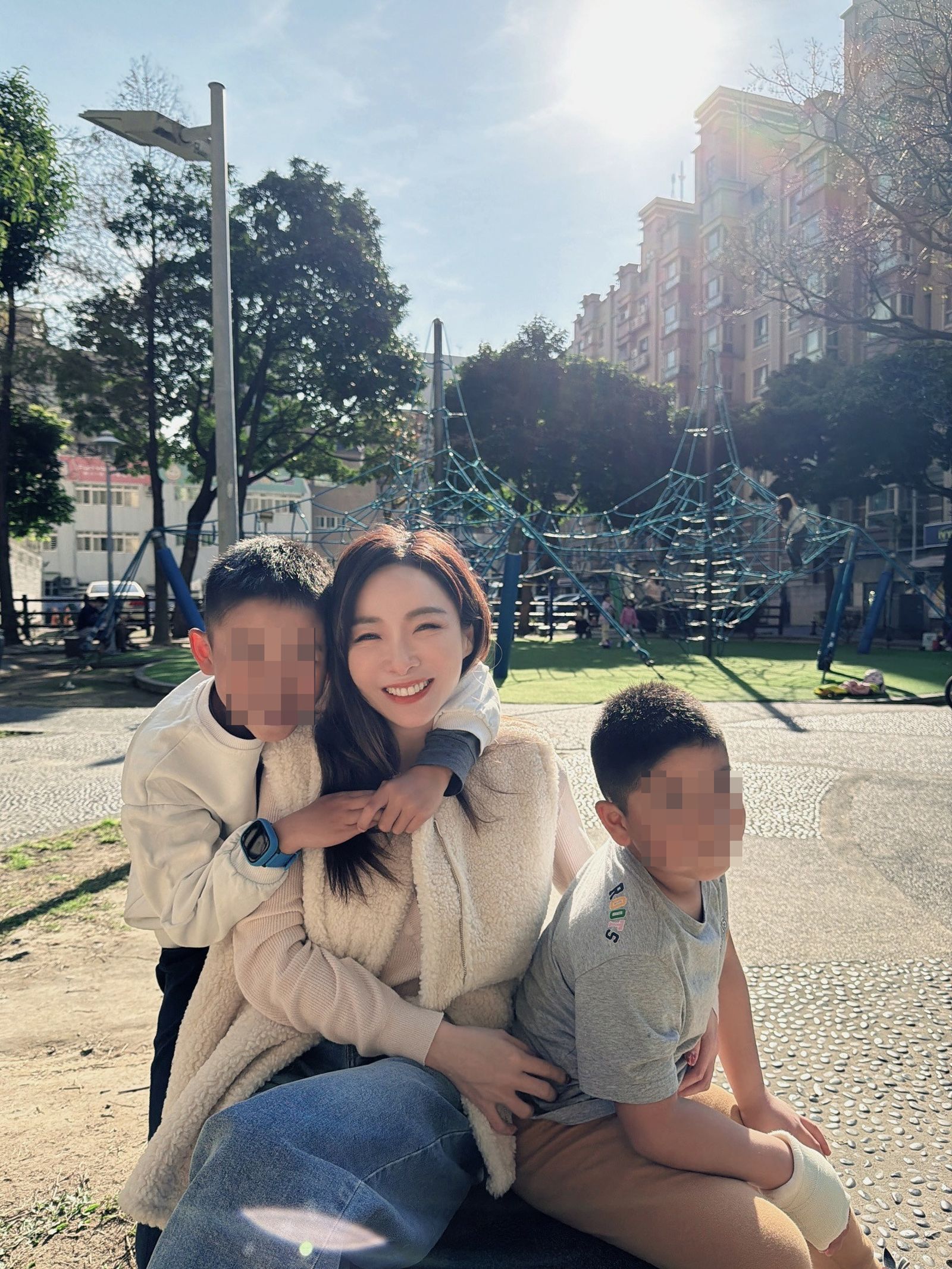 張宇離婚後仍不時在社群分享與家人的生活點滴，紀錄4缺1的互動日常。（翻攝自張宇IG）