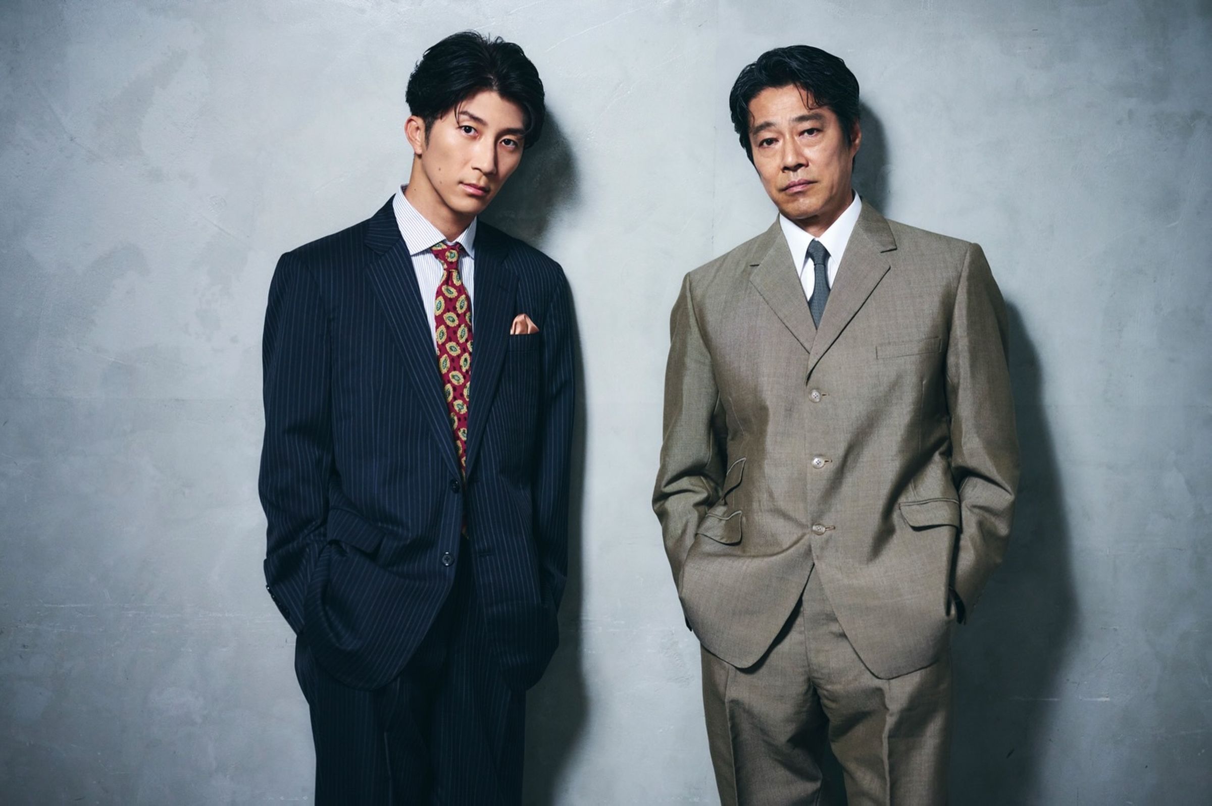濱田崇裕接下來將與堤真一雙主演舞台劇《華爾街之狼》。(翻攝濱田崇裕IG)