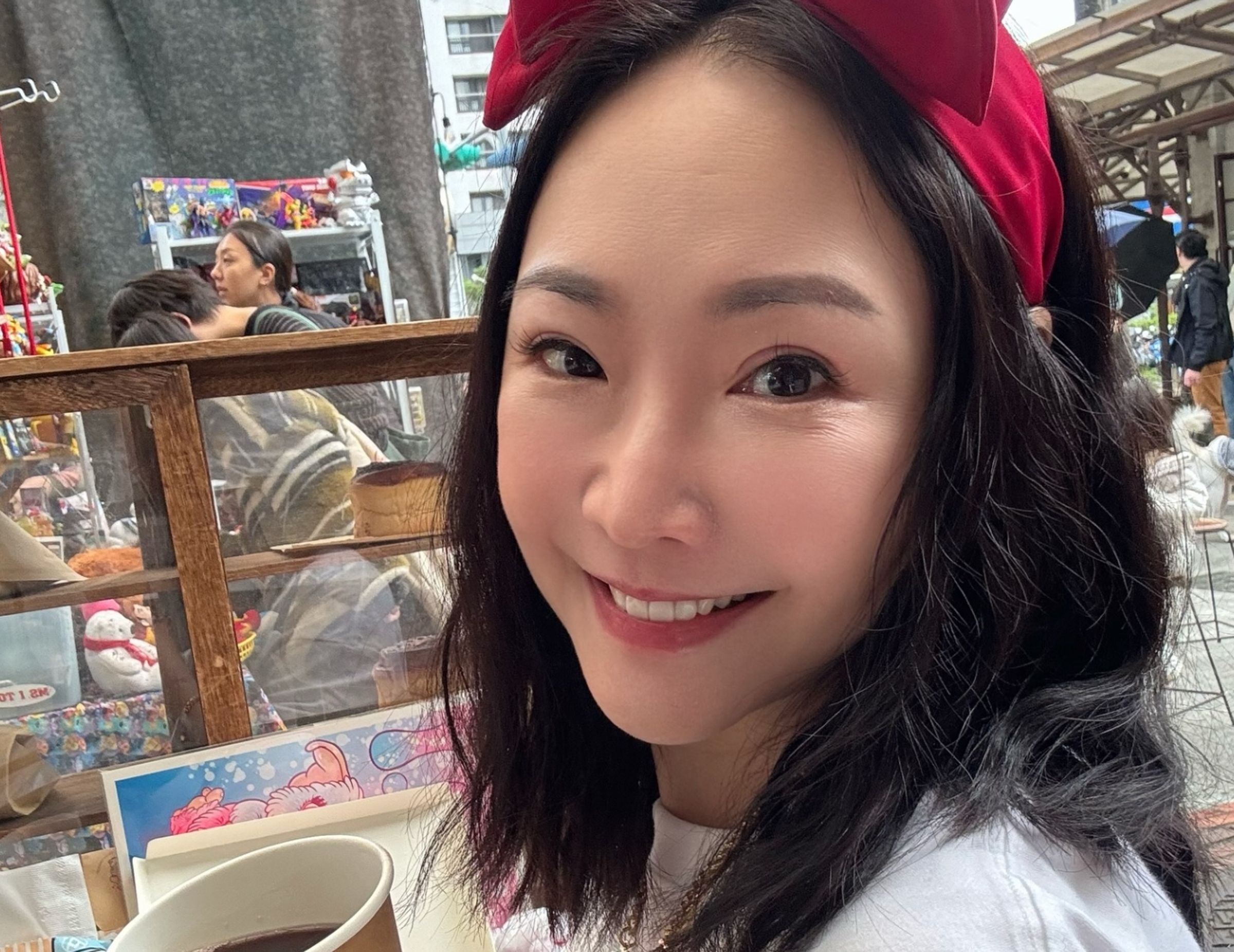 王俐人近日上SWAG直播引發熱烈討論。(翻攝自王俐人臉書)