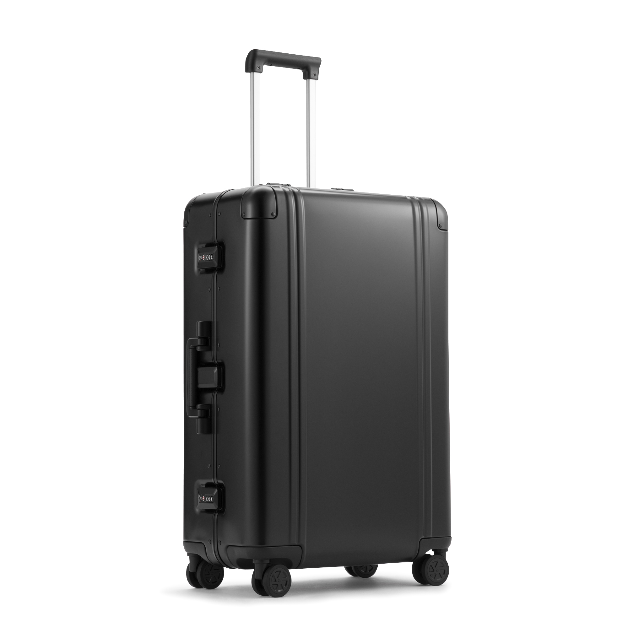 Classic Aluminum 3.0系列28吋鋁鎂合金曜石黑旅行行李箱。NT$52,800(琺鈉生活提供)
