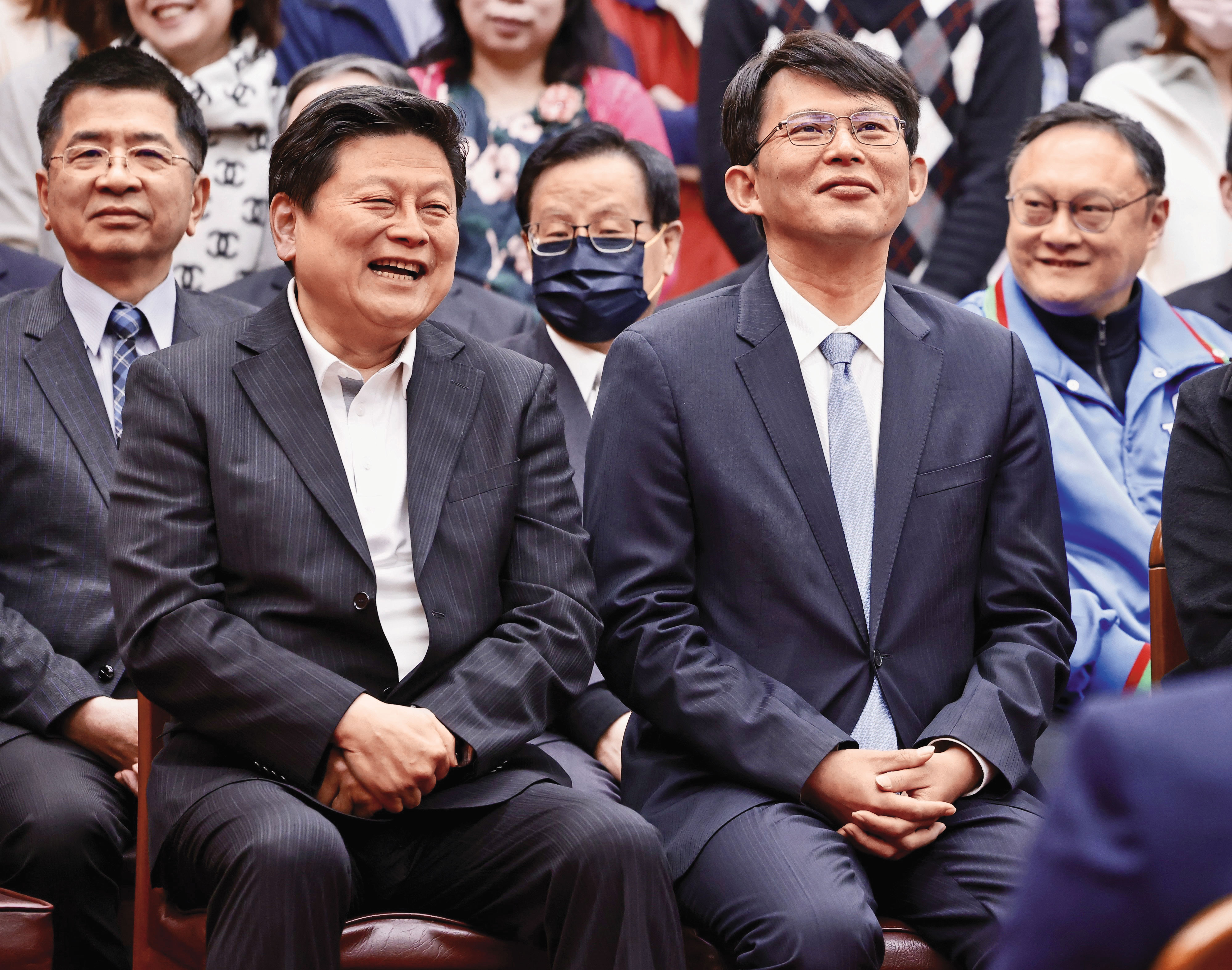 藍白黨團不只在國會合作，反罷免作戰也逐漸合流。