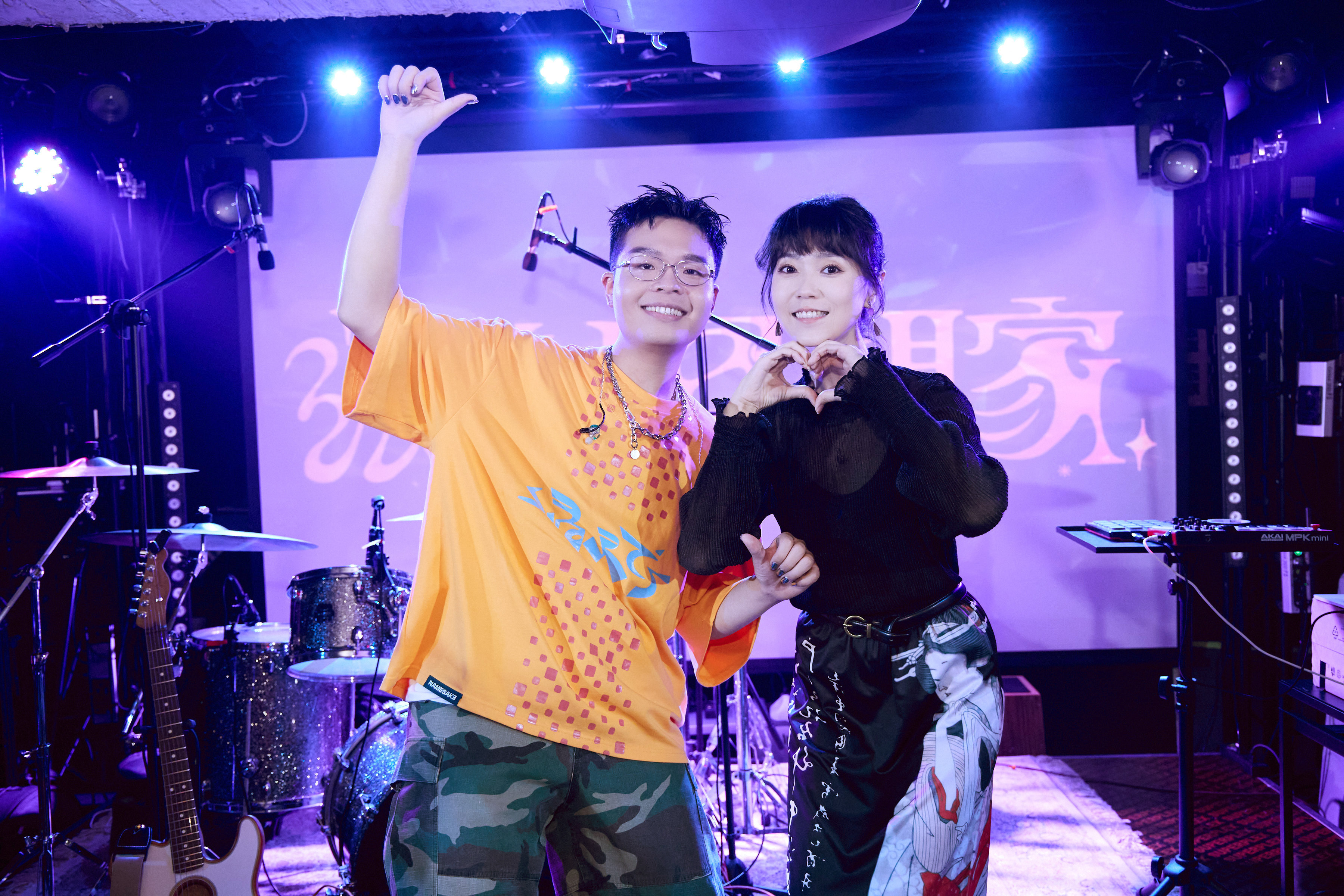 謝青燁新歌演唱會現場被親友以及歌迷環繞，金曲歌后曹雅雯最後也驚喜現身。（我在娛樂提供）