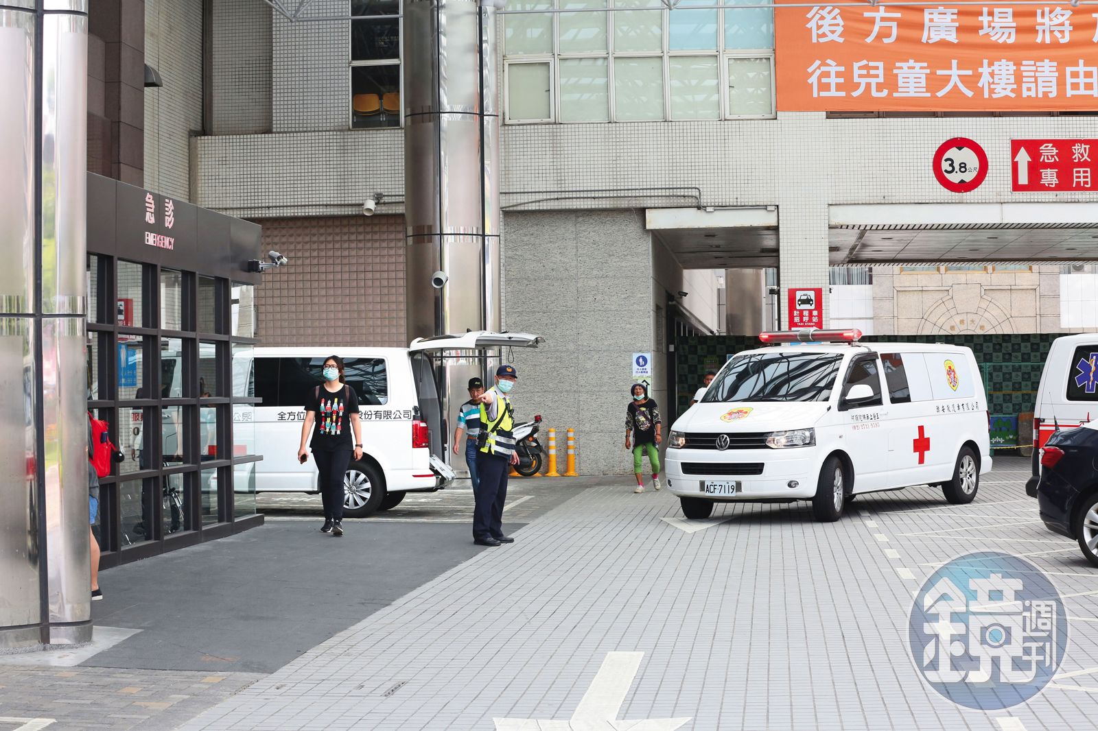 男童到院後被送往加護病房急救，4天後宣告不治，法醫已進行解剖，以釐清確切死因