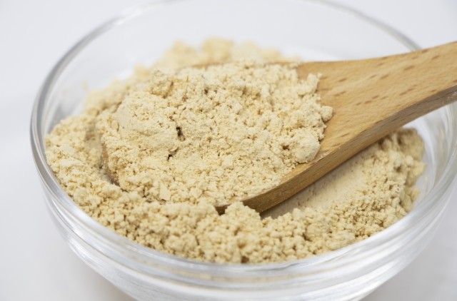 醫師警告，花生粉若結塊千萬要丟棄，因為一級致癌物黃麴毒素可能已混在裡面，有致命風險，圖為示意圖。（翻攝自PhotoAC圖庫）