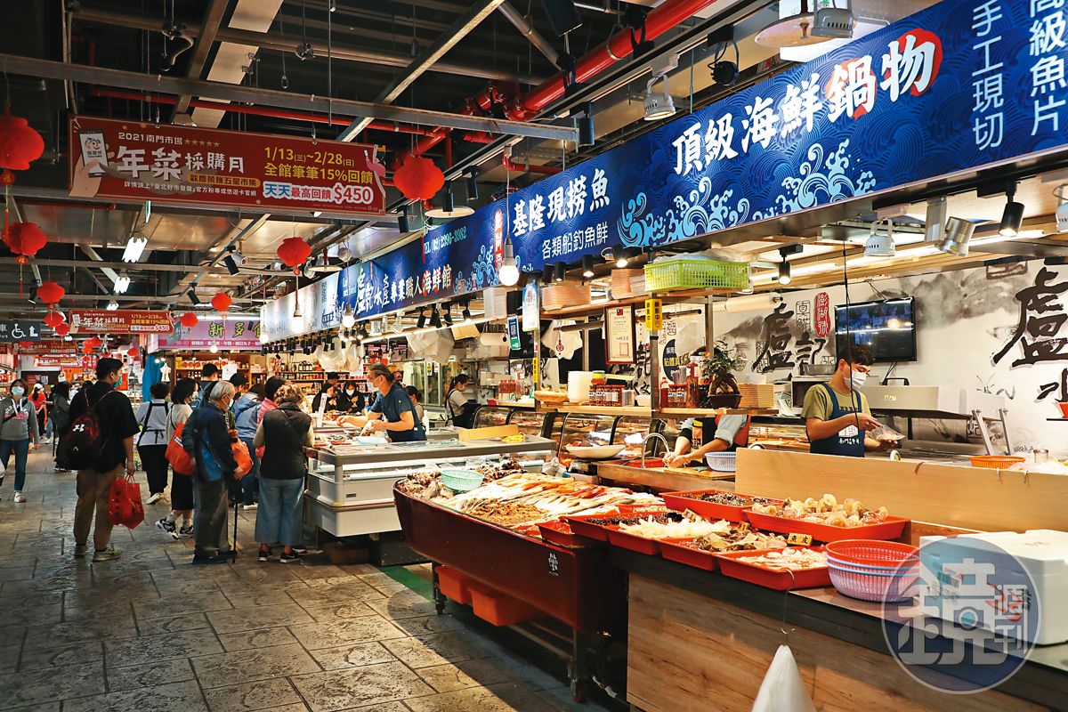 盧記水產的暖心服務，讓裴社長成為忠實顧客。