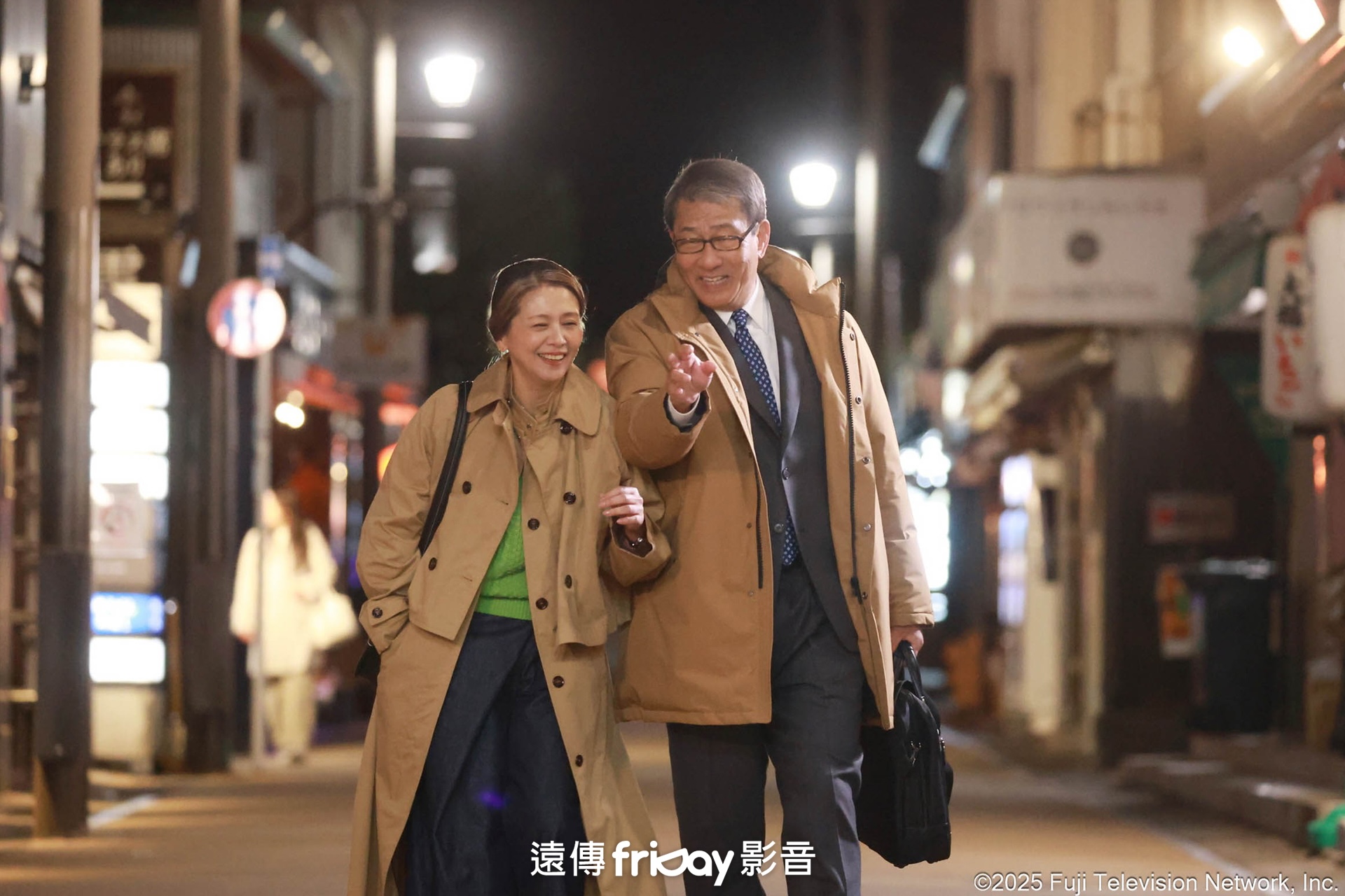 暌違11年，小泉今日子與中井貴一在《再續．倒數第二次戀愛》再度合作。（friDay影音提供）