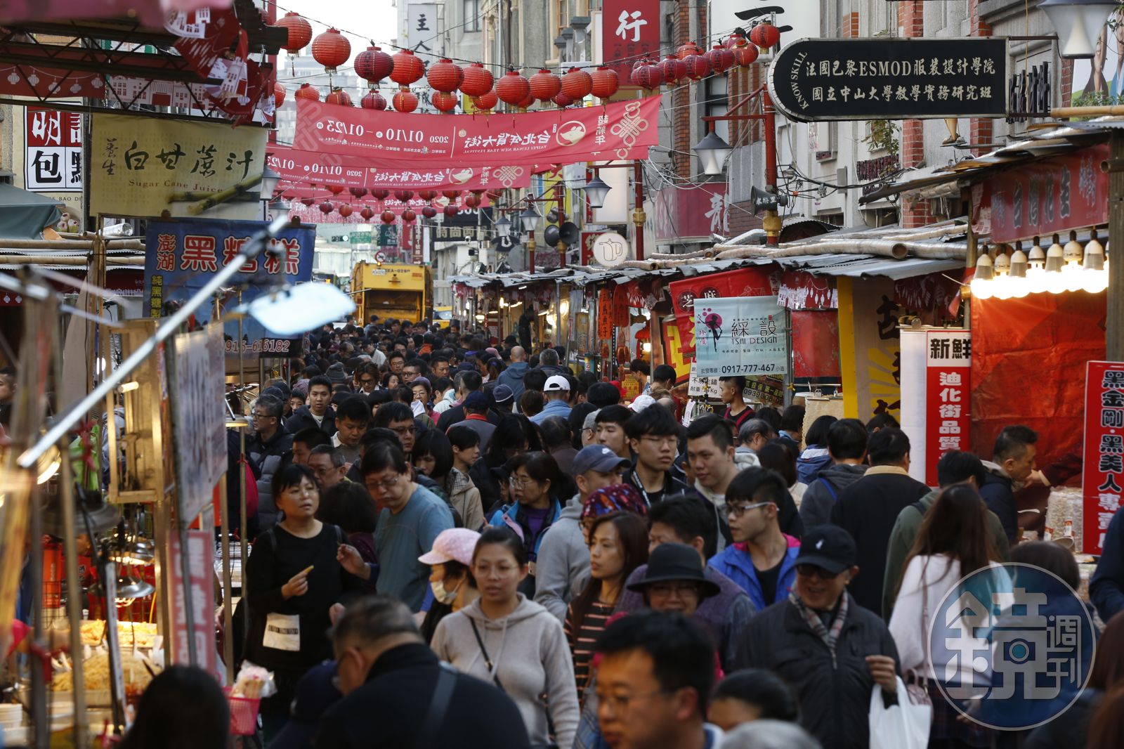 景氣燈號轉紅！ 國發會：AI需求推升經濟動能