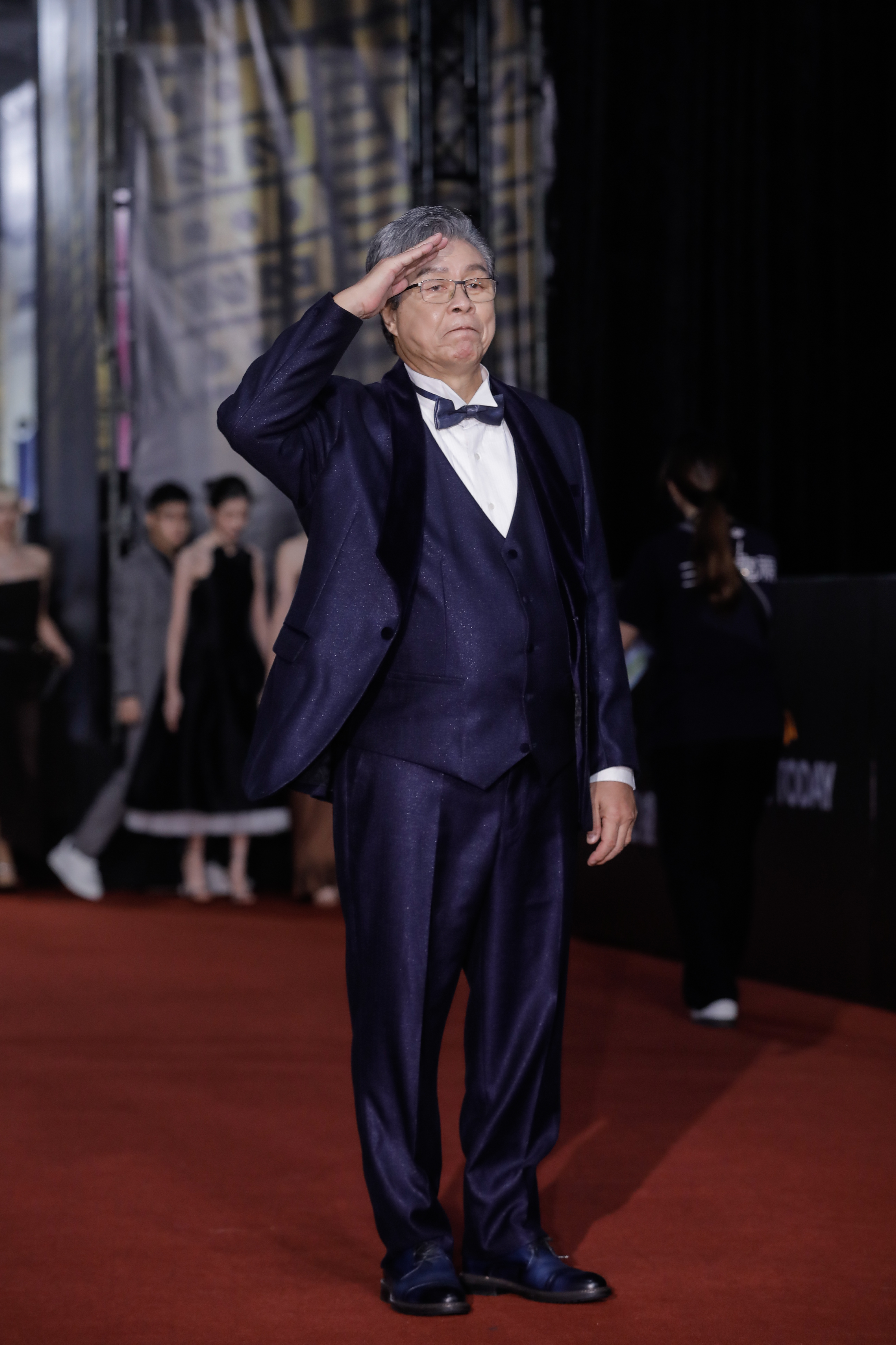 楊烈大讚拍本劇十分過癮，演員功力強、導演厲害。