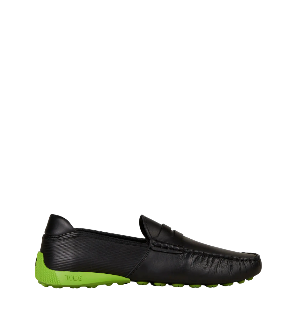 TOD'S for Automobili Lamborghini黑綠拼接樂福鞋。NT$32,500(迪生提供)
