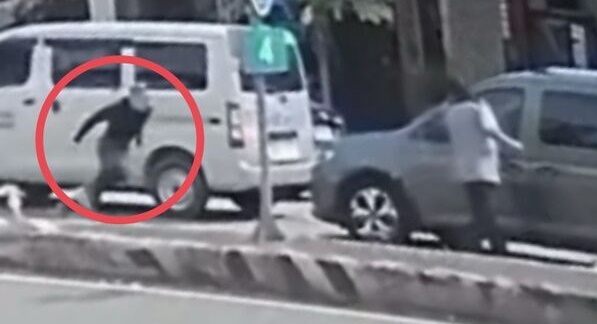 死者家屬還原影片,指控是葉男先揮拳,將才提告殺人罪,盼司法能還給逝者公道。(翻攝畫面)
