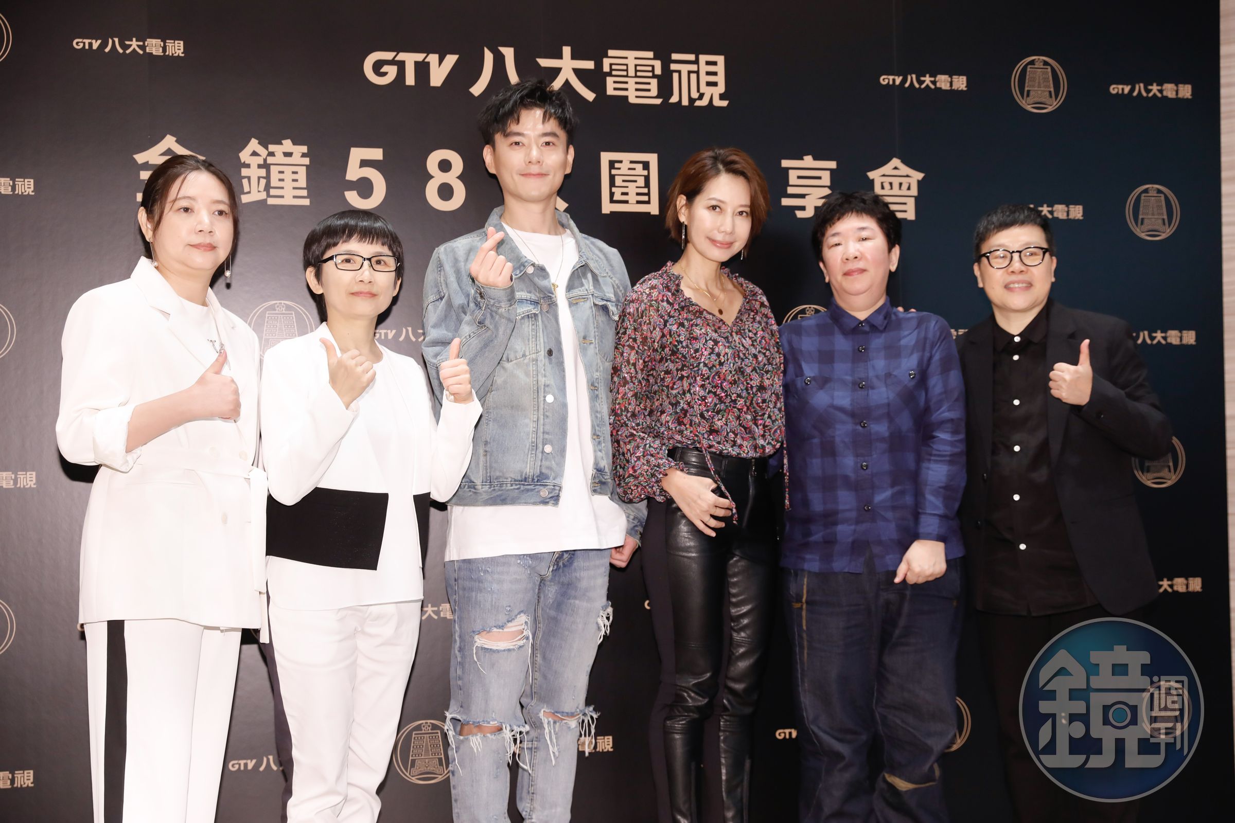 《她和她的她》總監辛舒蓓、導演卓立、李程彬、丁寧、編劇溫郁芳、總監製葉如芬出席金鐘入圍分享。