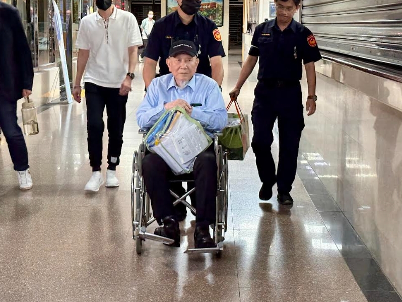 威京集團主席沈慶京繳1.8億元現金辦保後停押。