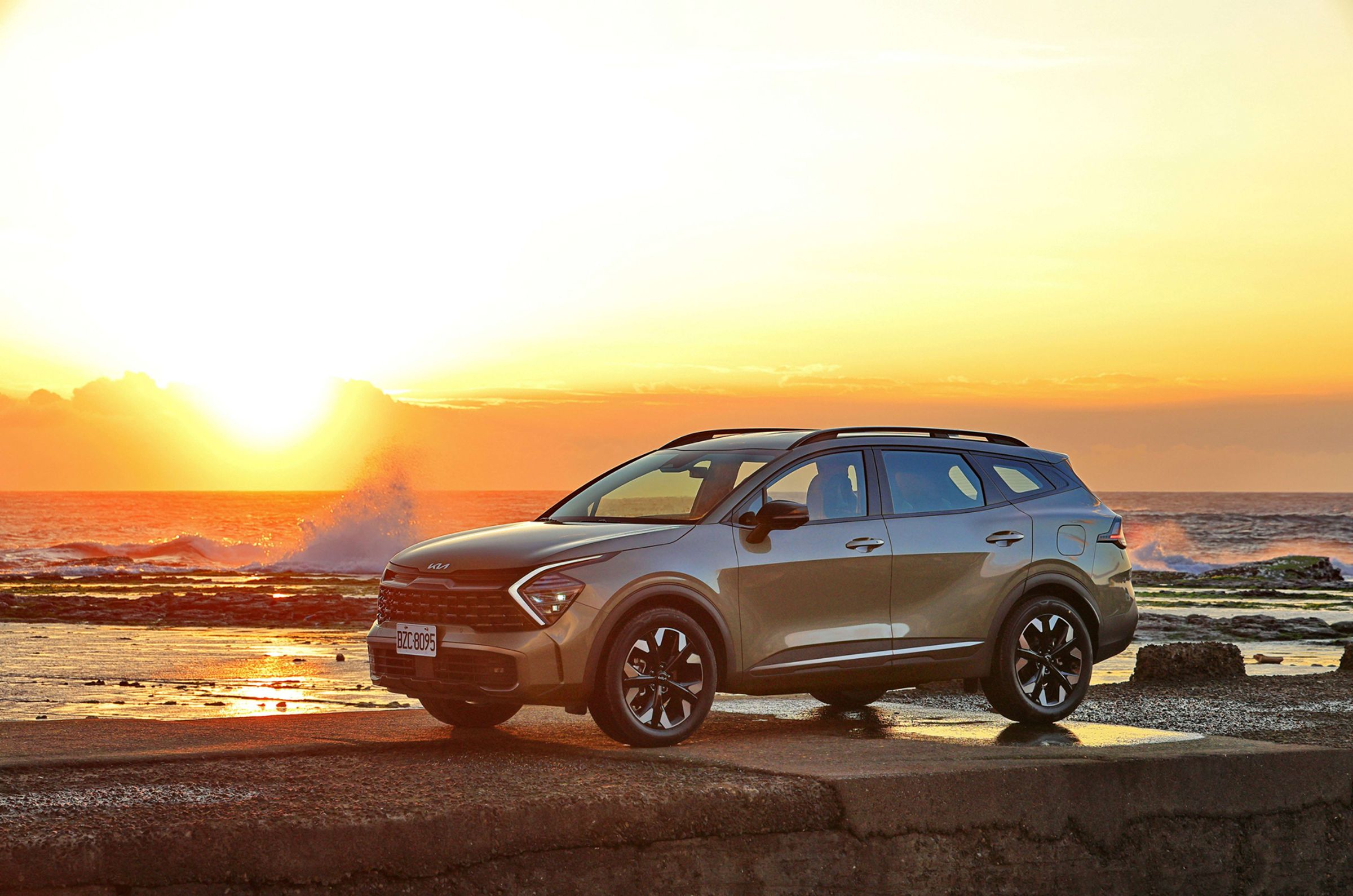 Kia旗下進口極致休旅The Sportage以 4,599台的領牌成績,引領Kia銷售成長動力。