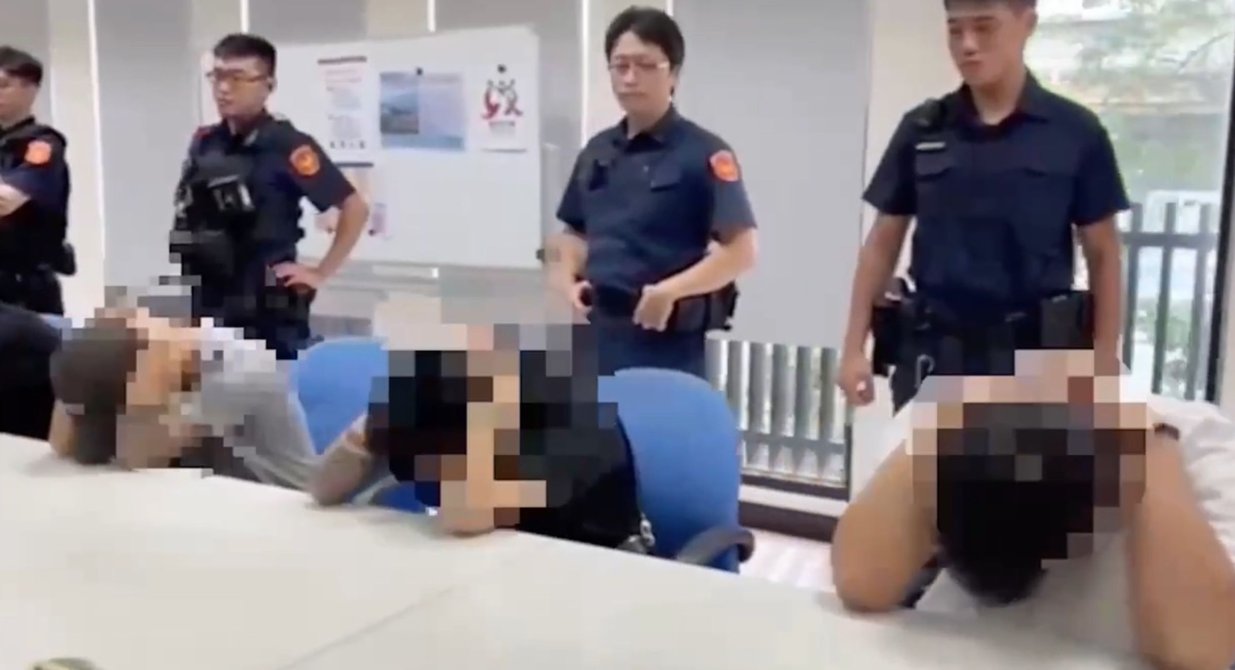 警方循線逮捕8名犯案男子，訊後依妨害秩序罪送辦。（翻攝畫面）