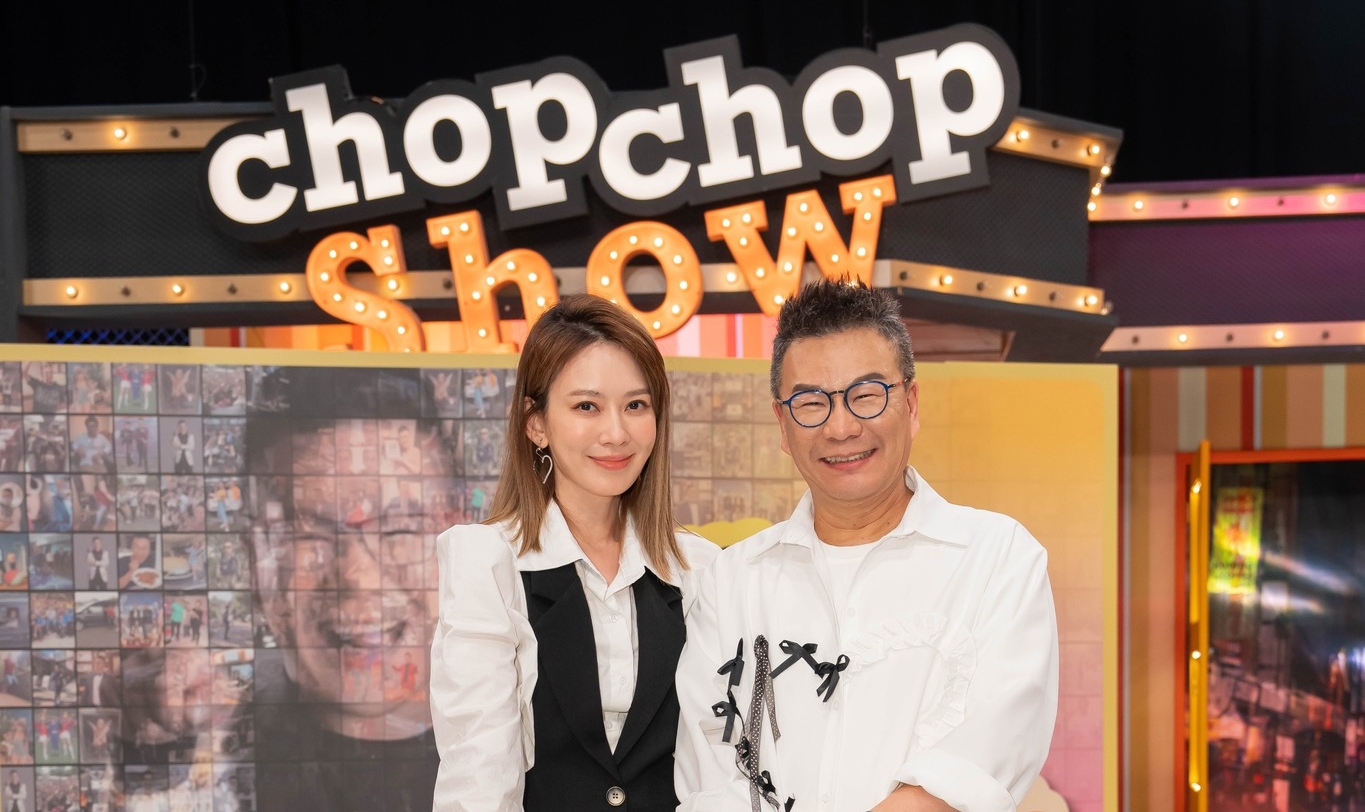 沈玉琳驚傳「猛爆性肝炎」住進加護病房，前搭檔Melody剛剛在IG限時動態po文回應。（翻攝自11點熱吵店臉書）