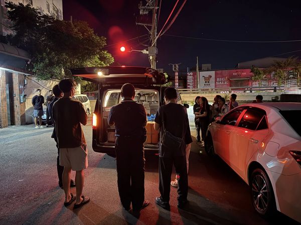 前往花蓮災區救災的英雄傳出首起殉難悲劇，讓各界沉痛哀悼。（翻攝自臉書／林奕華）