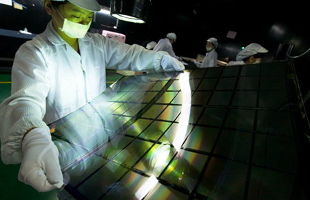 正達是台灣最大的玻璃薄化和拋光廠。（本刊資料照)
