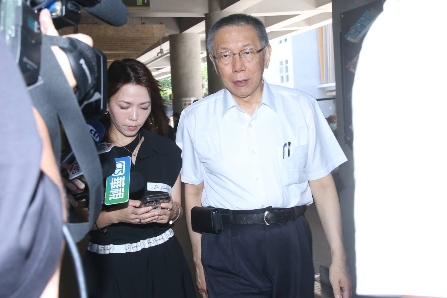 柯文哲弊案今（26日）下午2時30分宣判，全台關注。（鏡報李鍾泉）