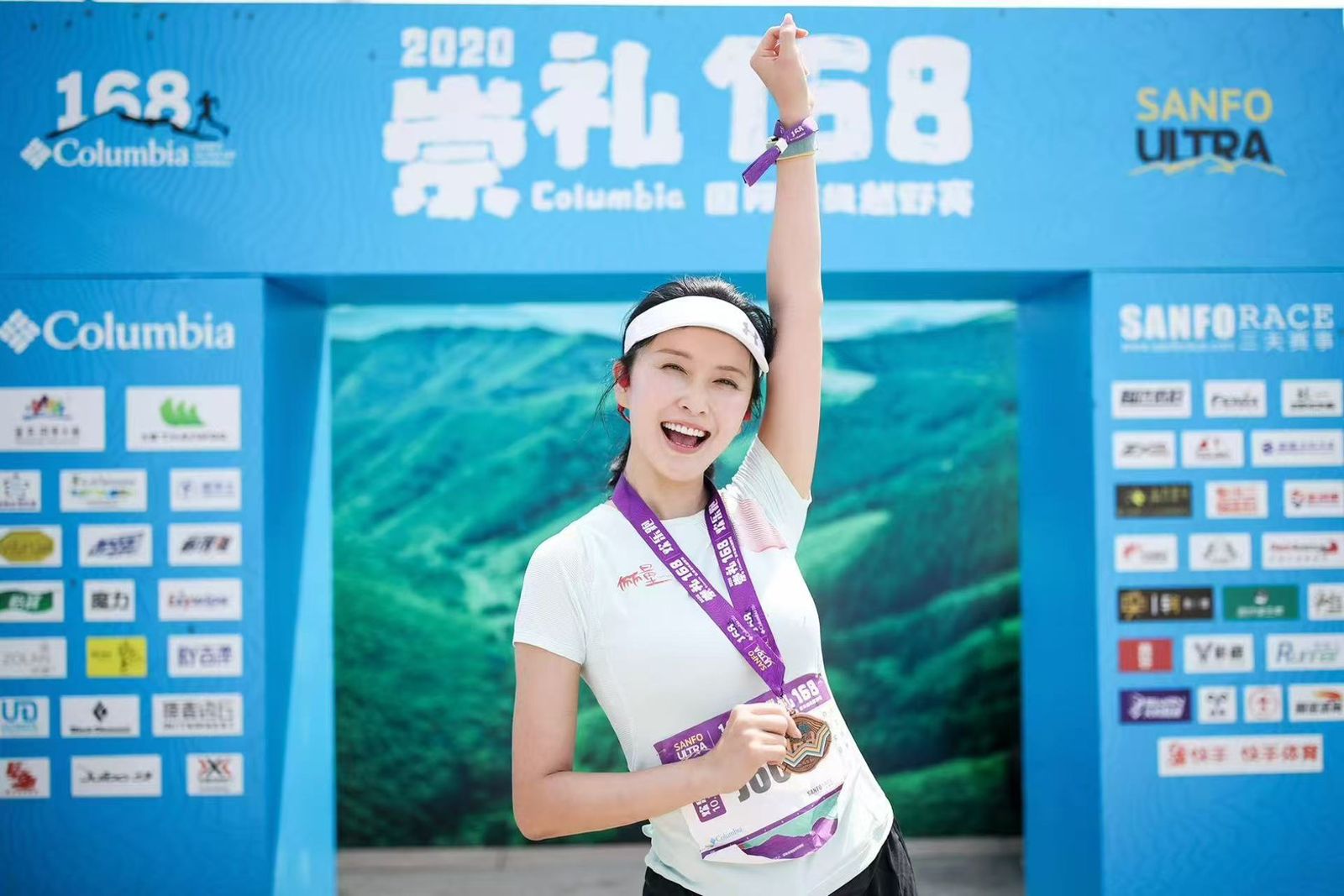 徐潔兒到中國大陸發展時組了女子跑團。（微博）