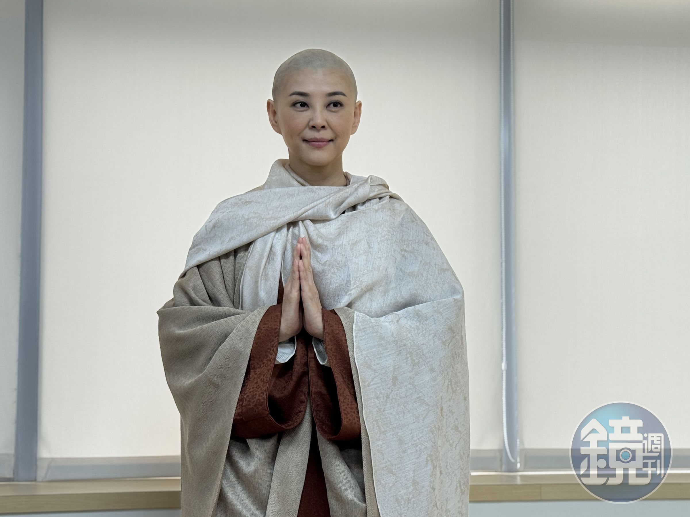方馨為高僧傳系列劇集《鳩摩羅什‧千年一譯》首度嘗試光頭造型。
