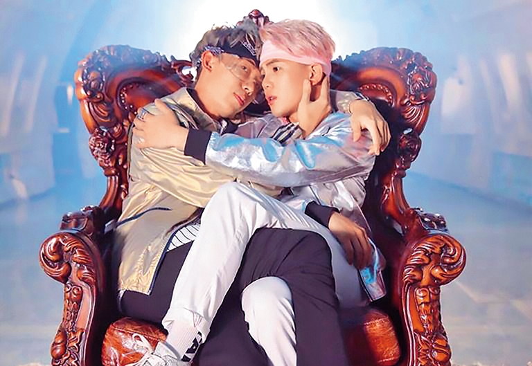 孫生（右）和酷炫（左）過去是反骨男孩中重要台柱。（翻攝自反骨粉絲團）