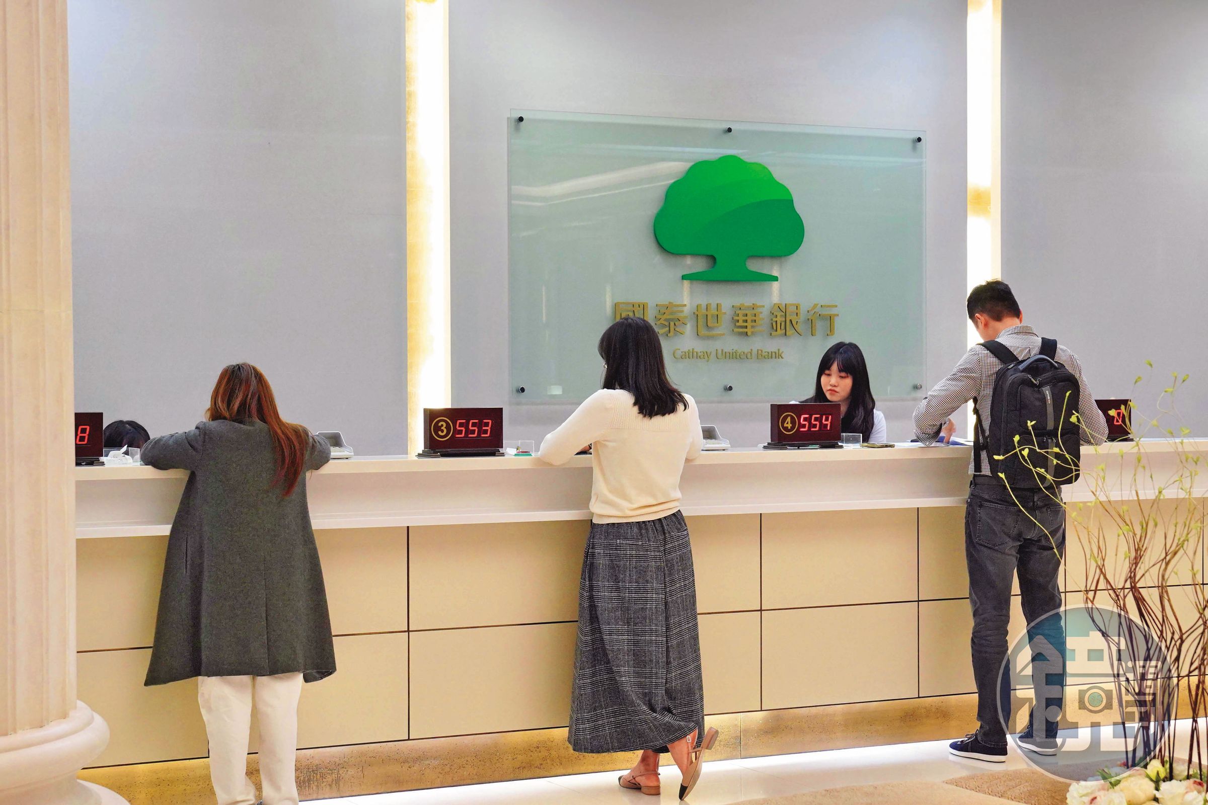 各銀行房貸核貸流程拉長至4個月,甚至對保後突然「不貸了」,讓買方措手不及。