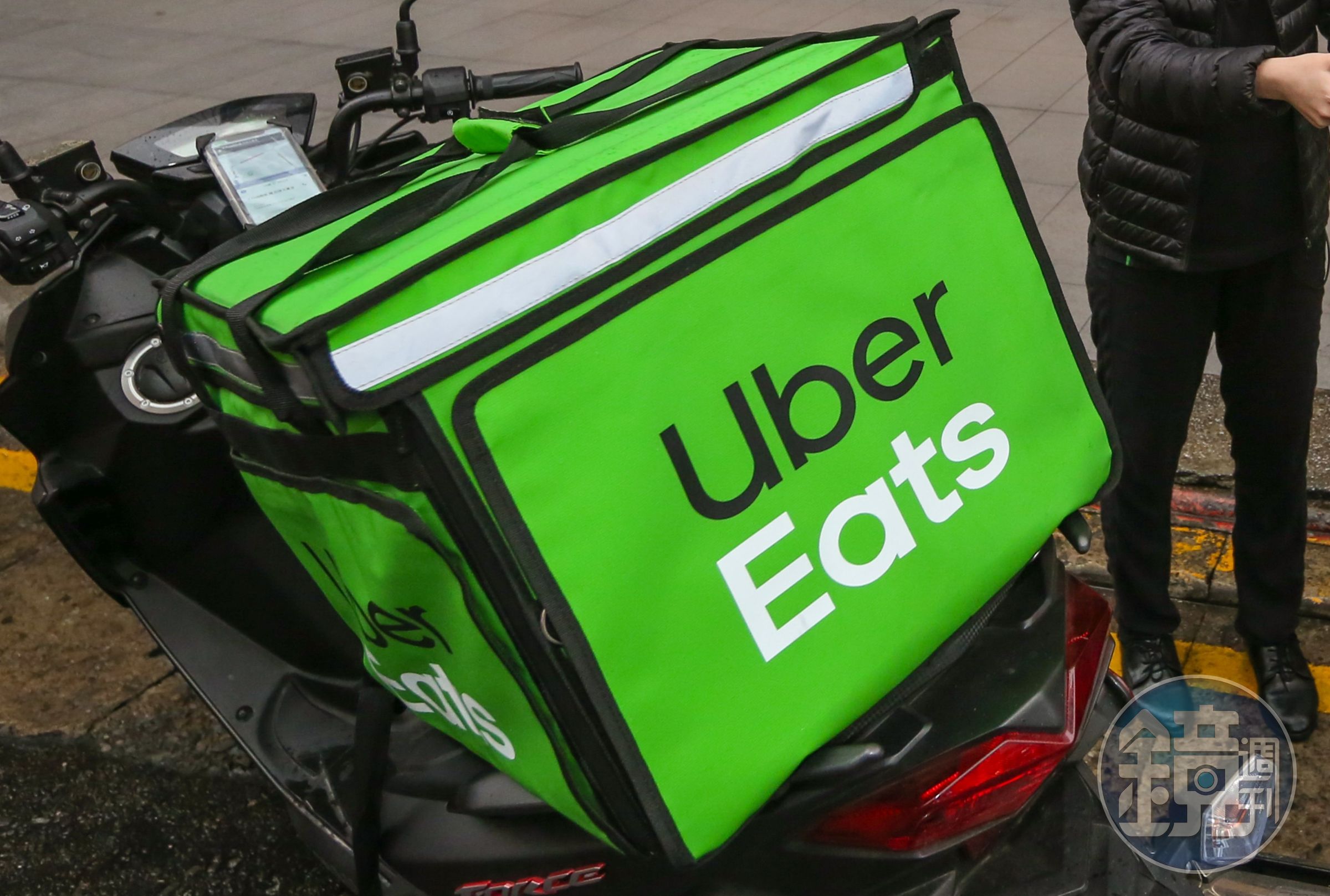 Uber Eats日前發現部分餐飲業者交易異常，今檢調約談9人到案說明。（示意圖；本刊資料照）