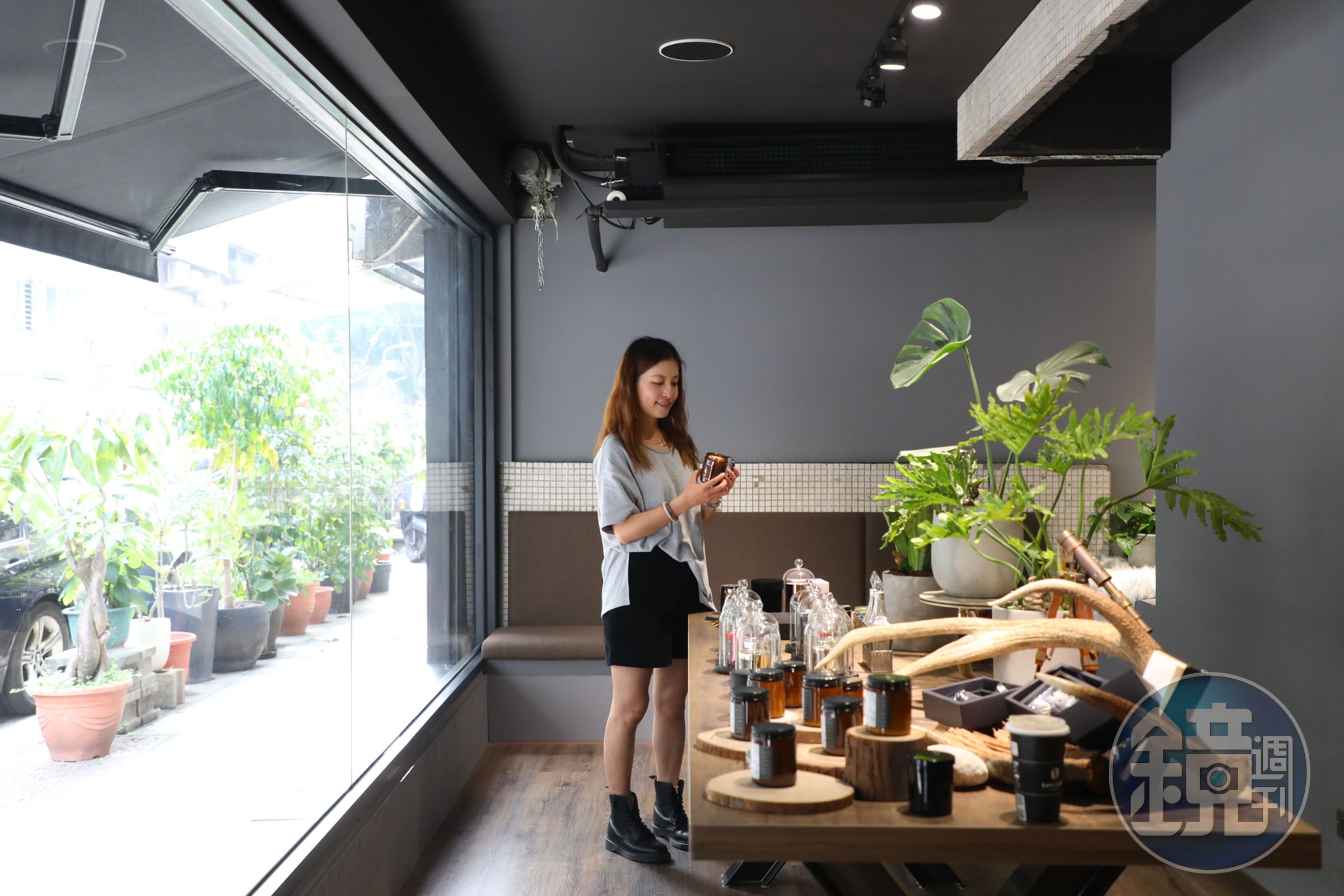 「WISH TREE」是專賣香氛個系列產品的品牌。