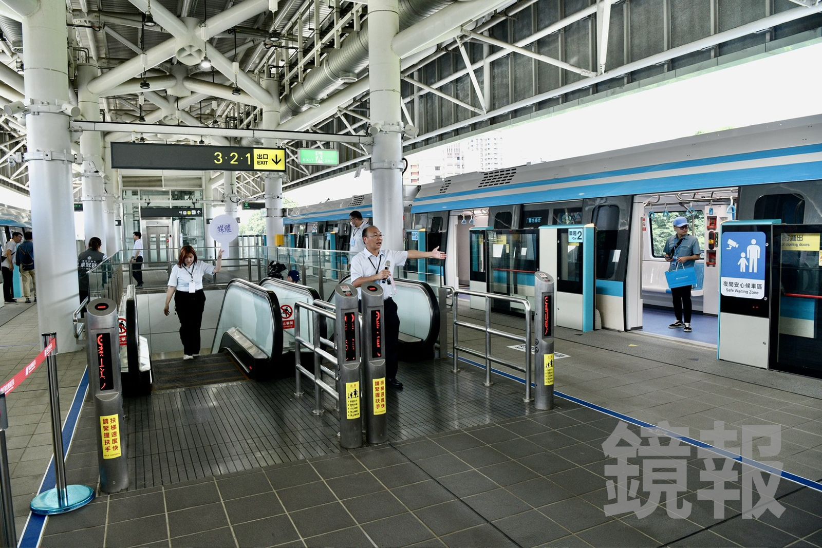 三鶯線又出包!通勤尖峰列車無法行駛 網友哀號:趕時間直接搭火車
