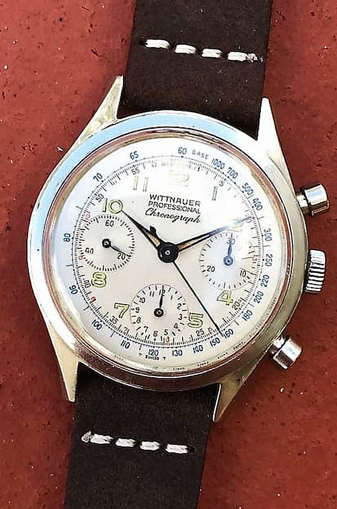 Longines-Wittnauer(型號 235T)