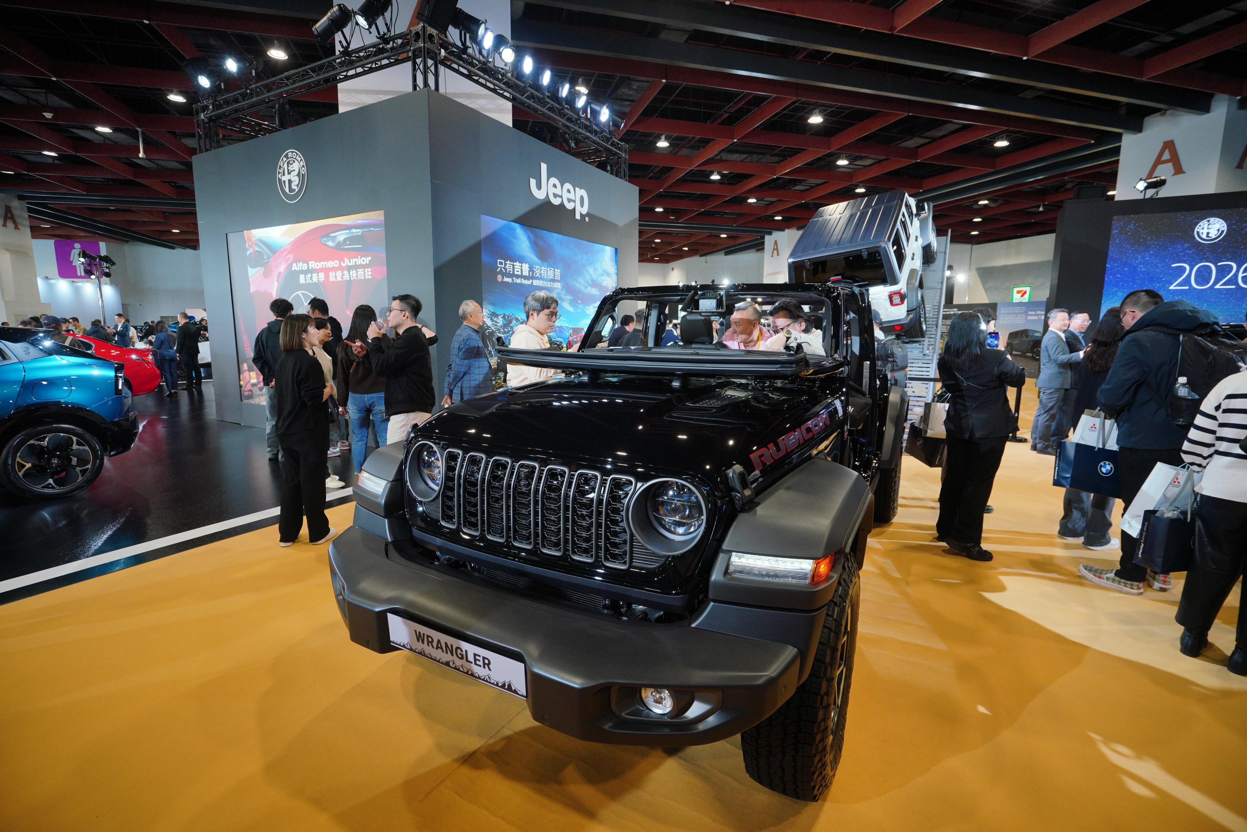 由寶嘉聯合引進的Jeep WRANGLER，深獲義美董事長高志尚的喜愛。