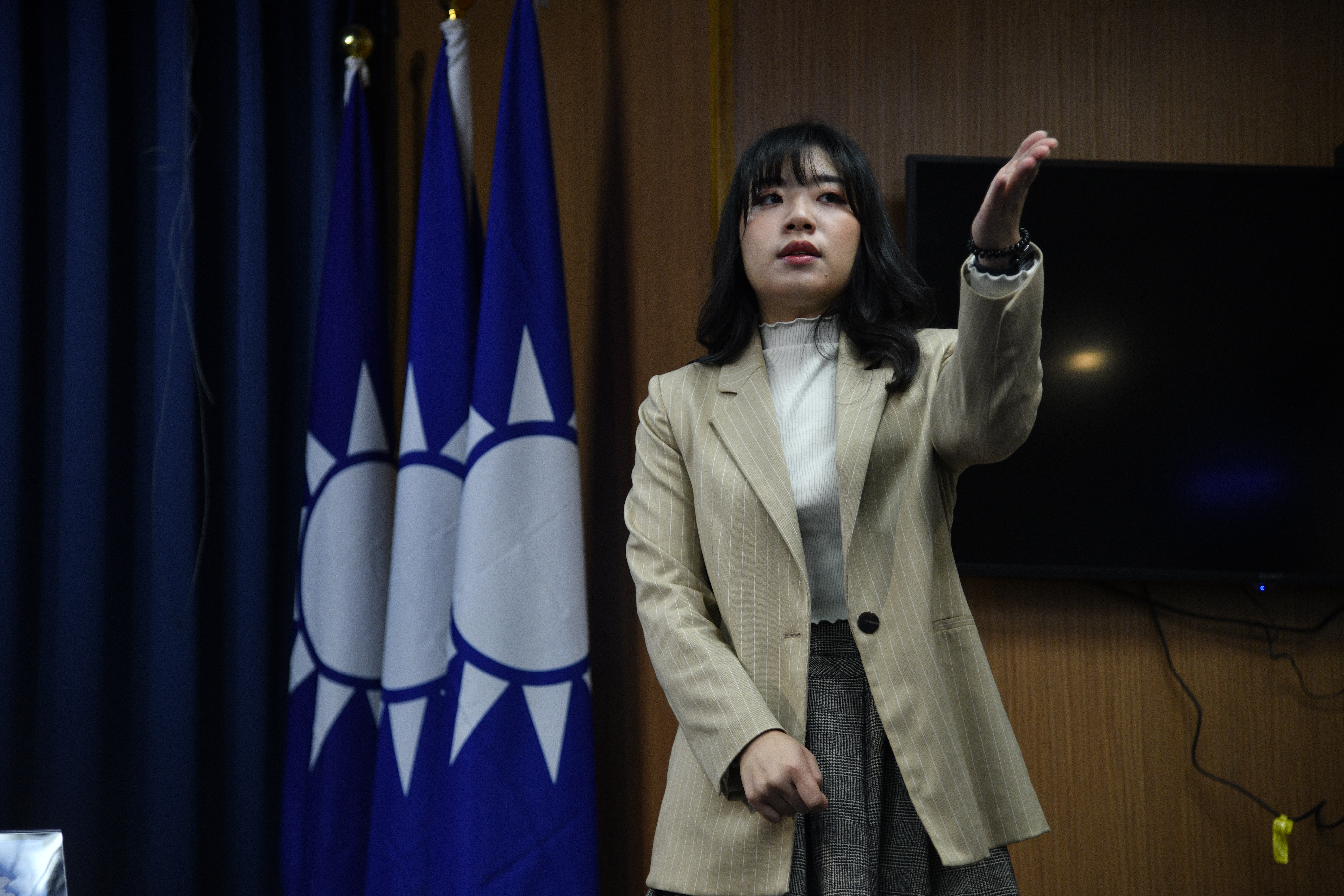 楊智伃批國家安全研究學會所公布的罷免民調不專業、沒有可信度，非常可笑。（本刊資料照）